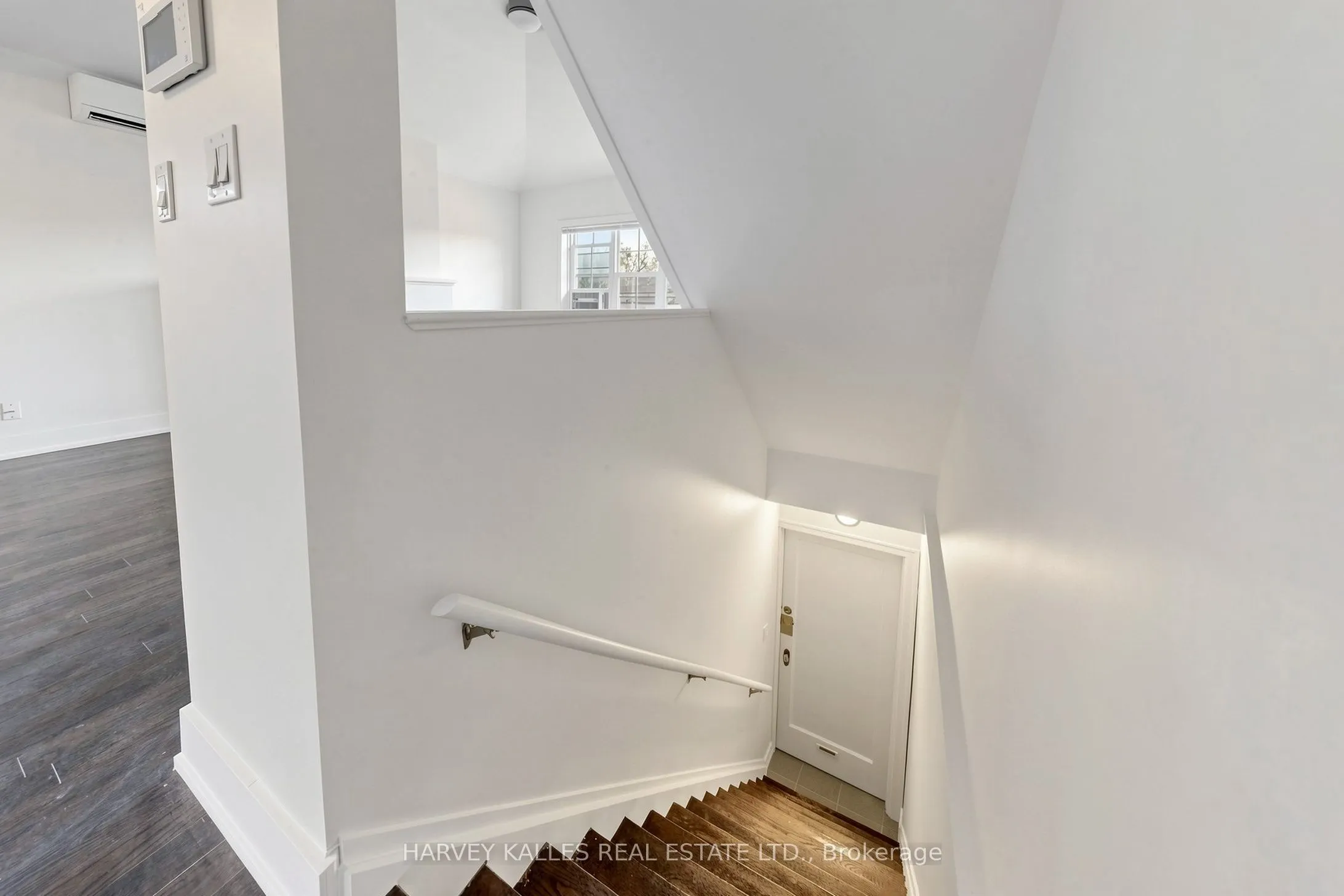 1170 Avenue Road #2
