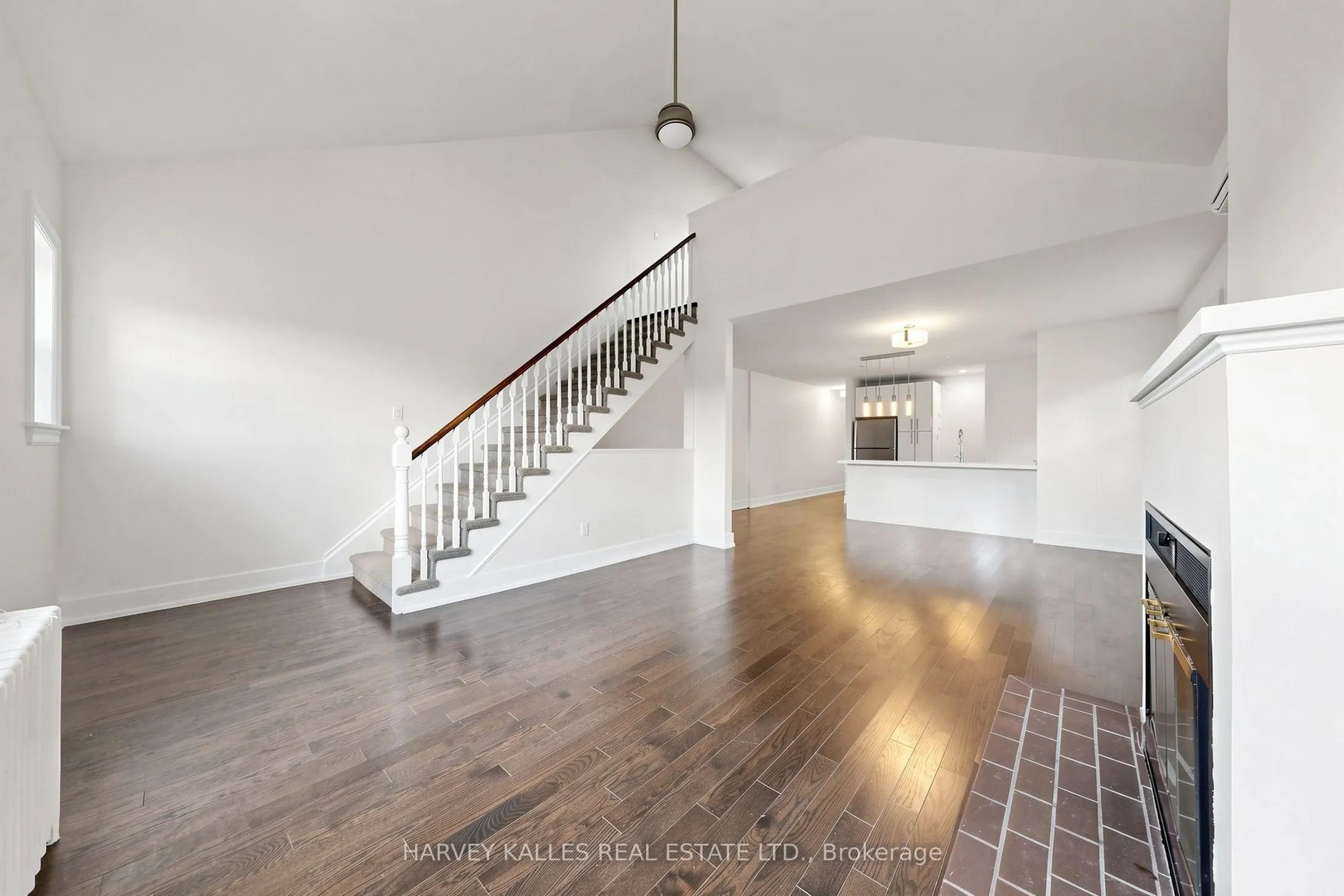 1170 Avenue Road #2