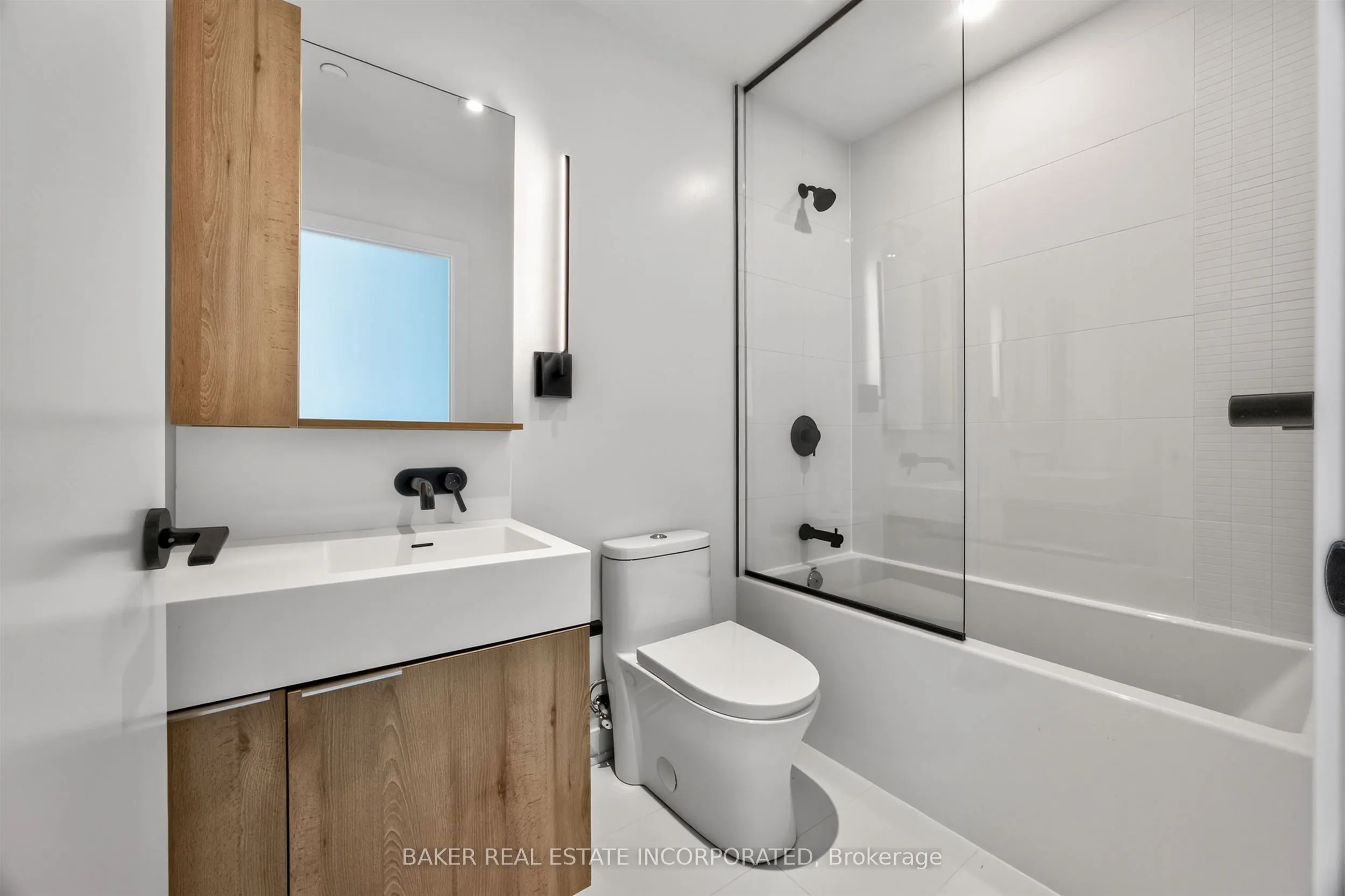 117 Broadway Avenue #3502