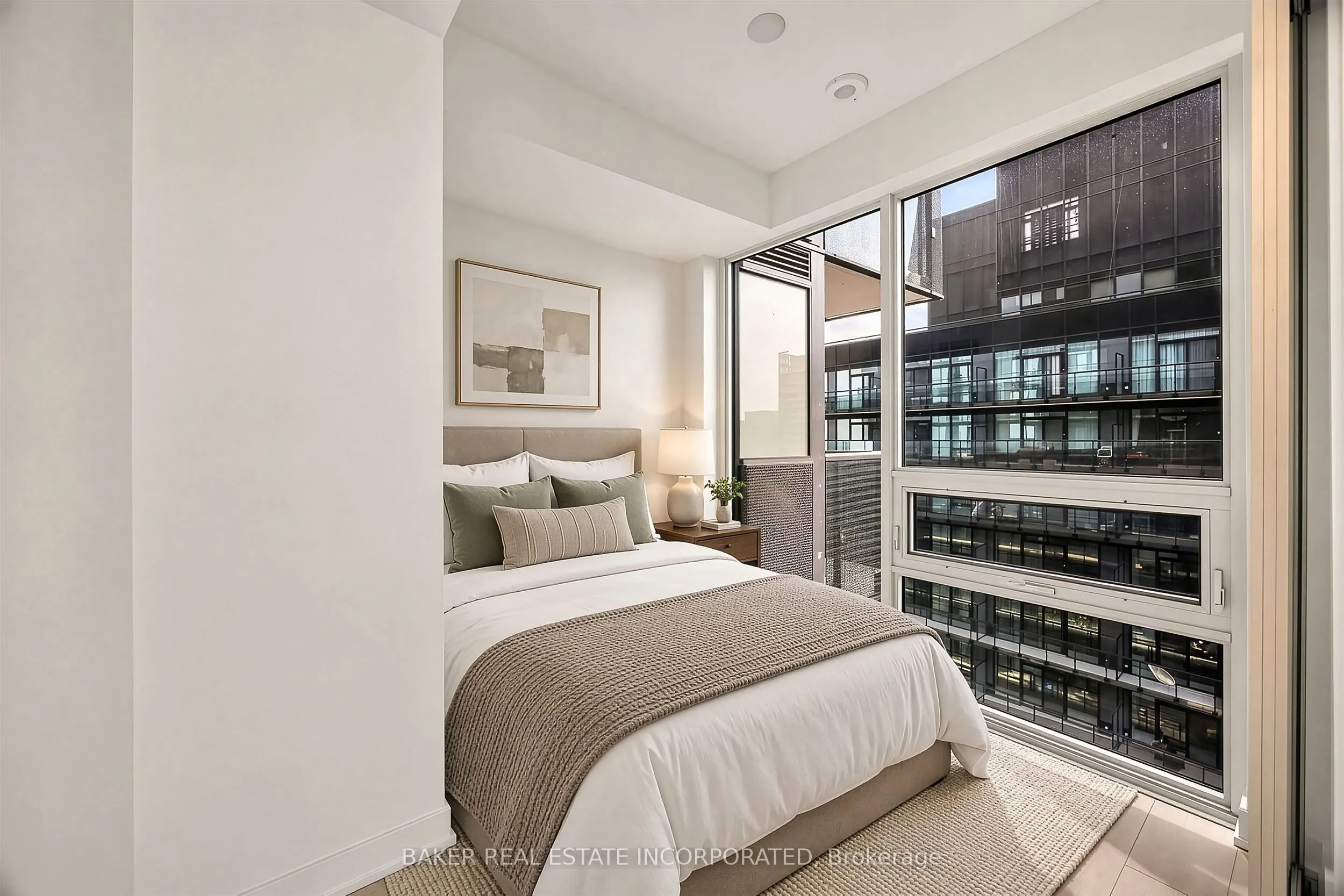 117 Broadway Avenue #3502