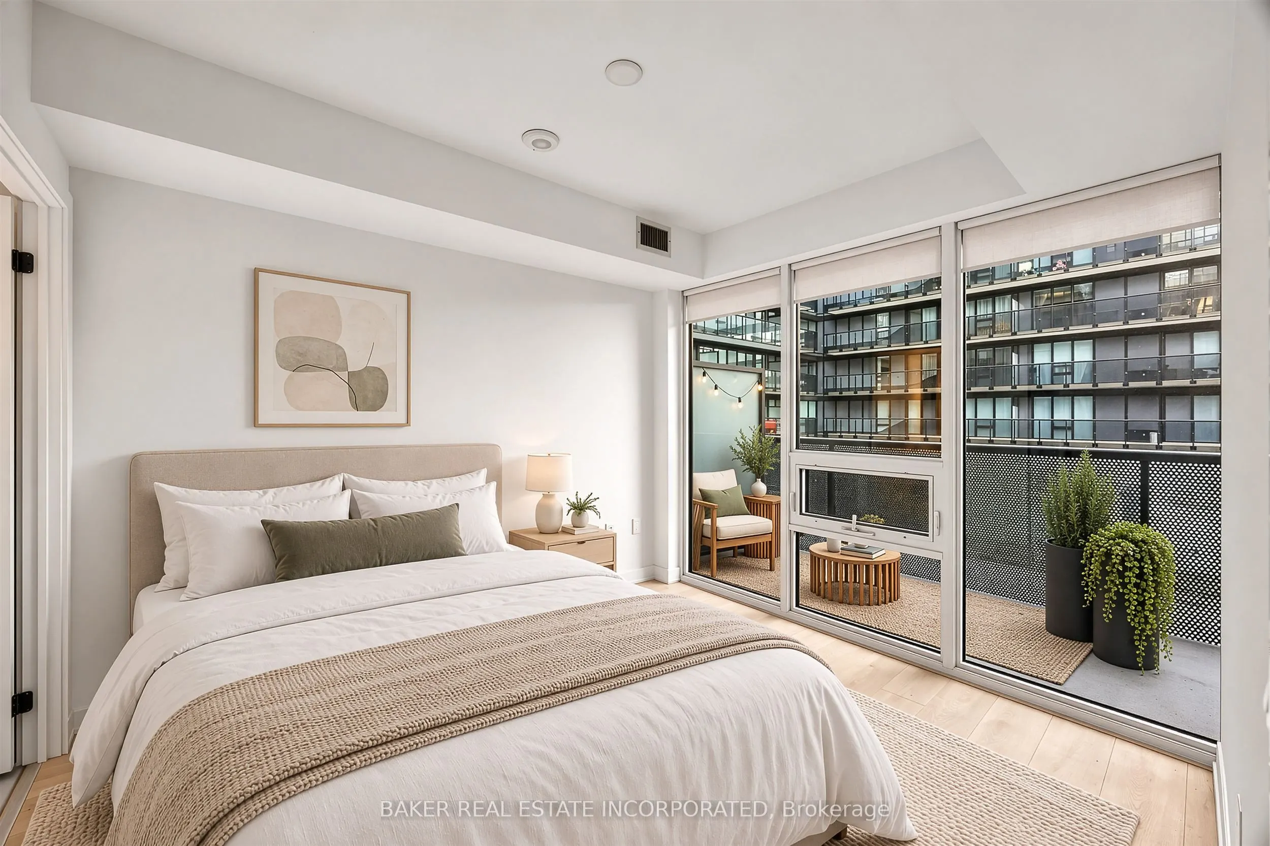 127 Broadway Avenue #311