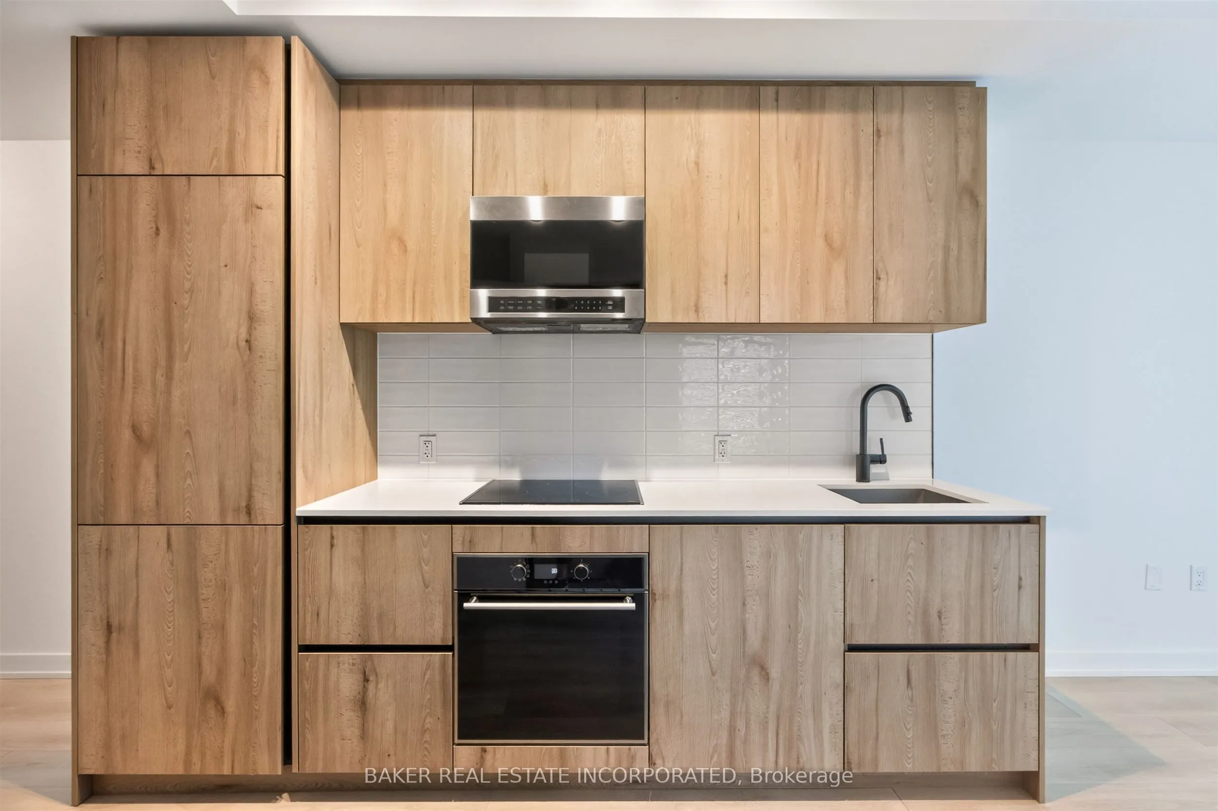 127 Broadway Avenue #1705