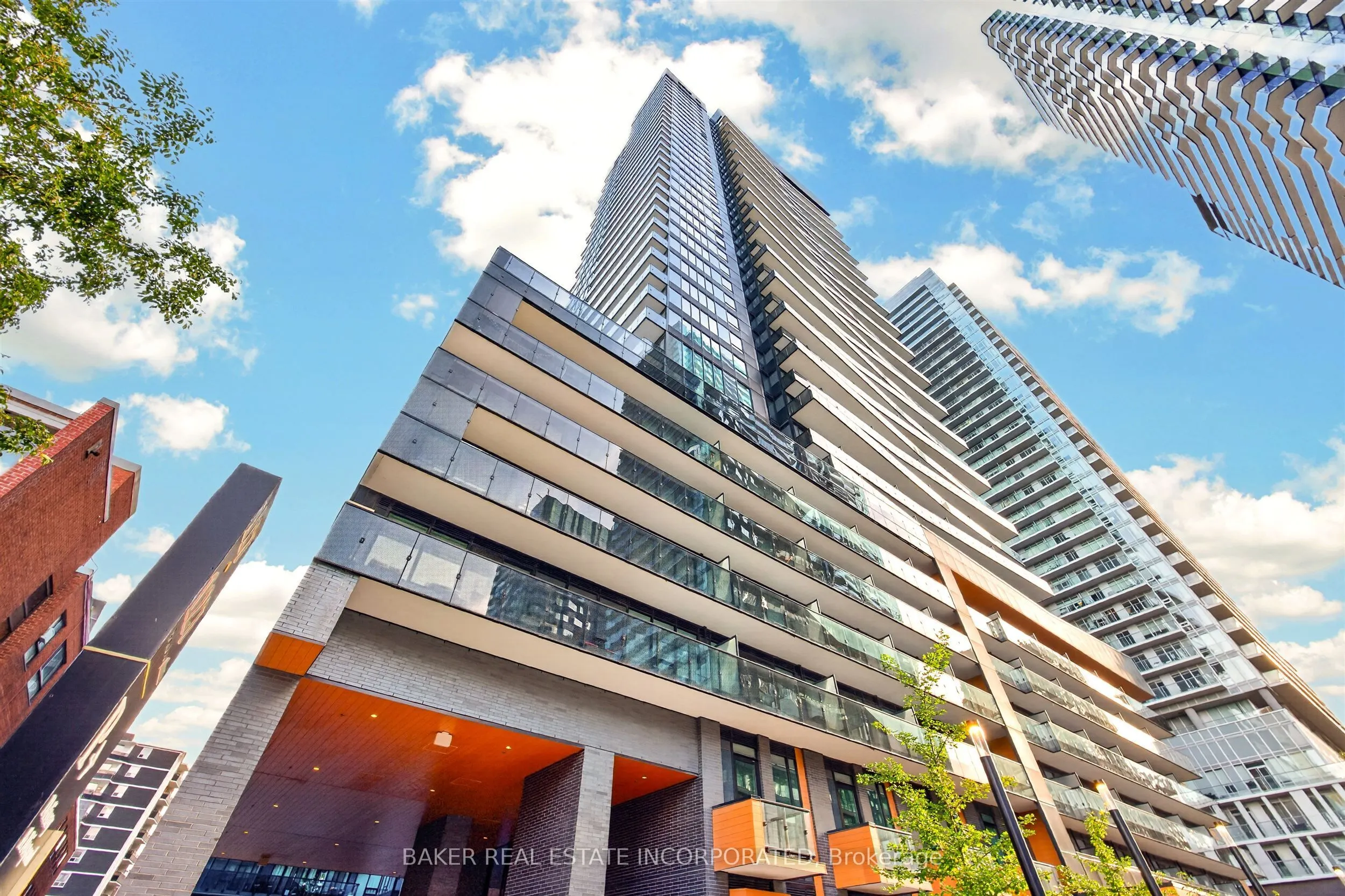 127 Broadway Avenue #1705