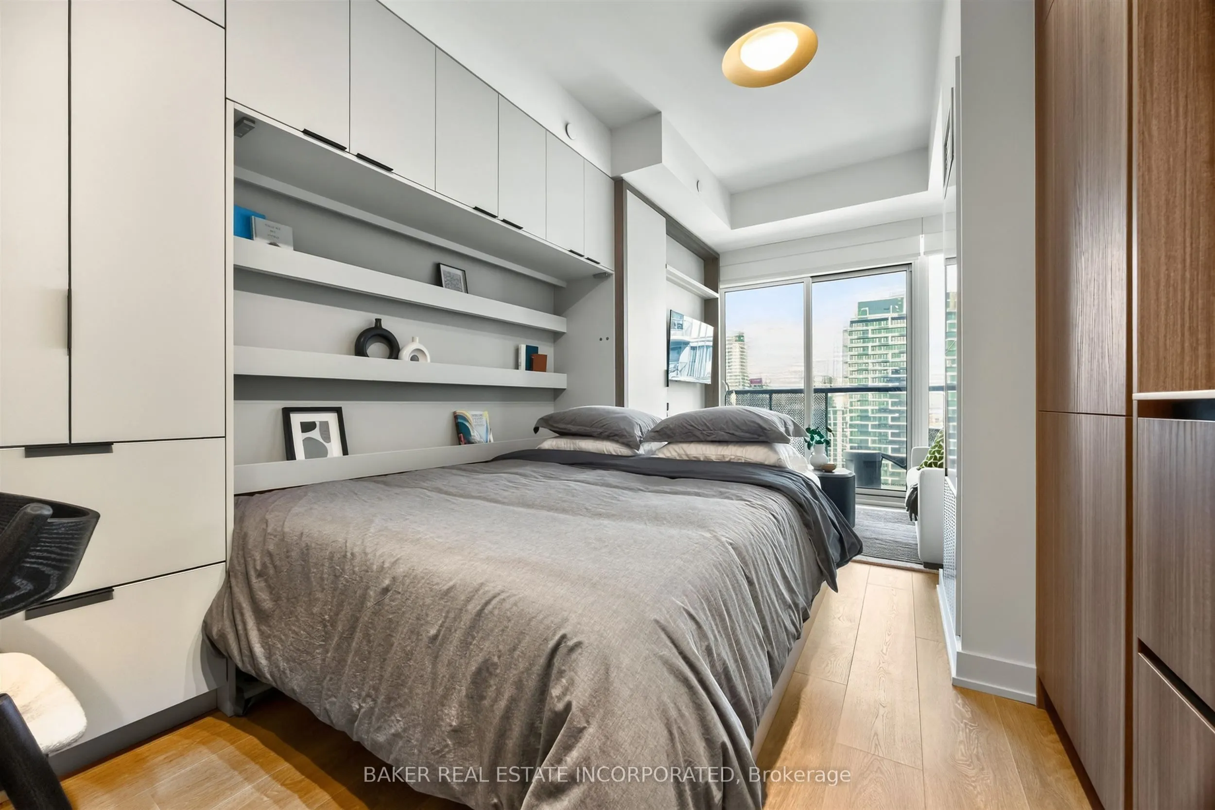 127 Broadway Avenue #3203