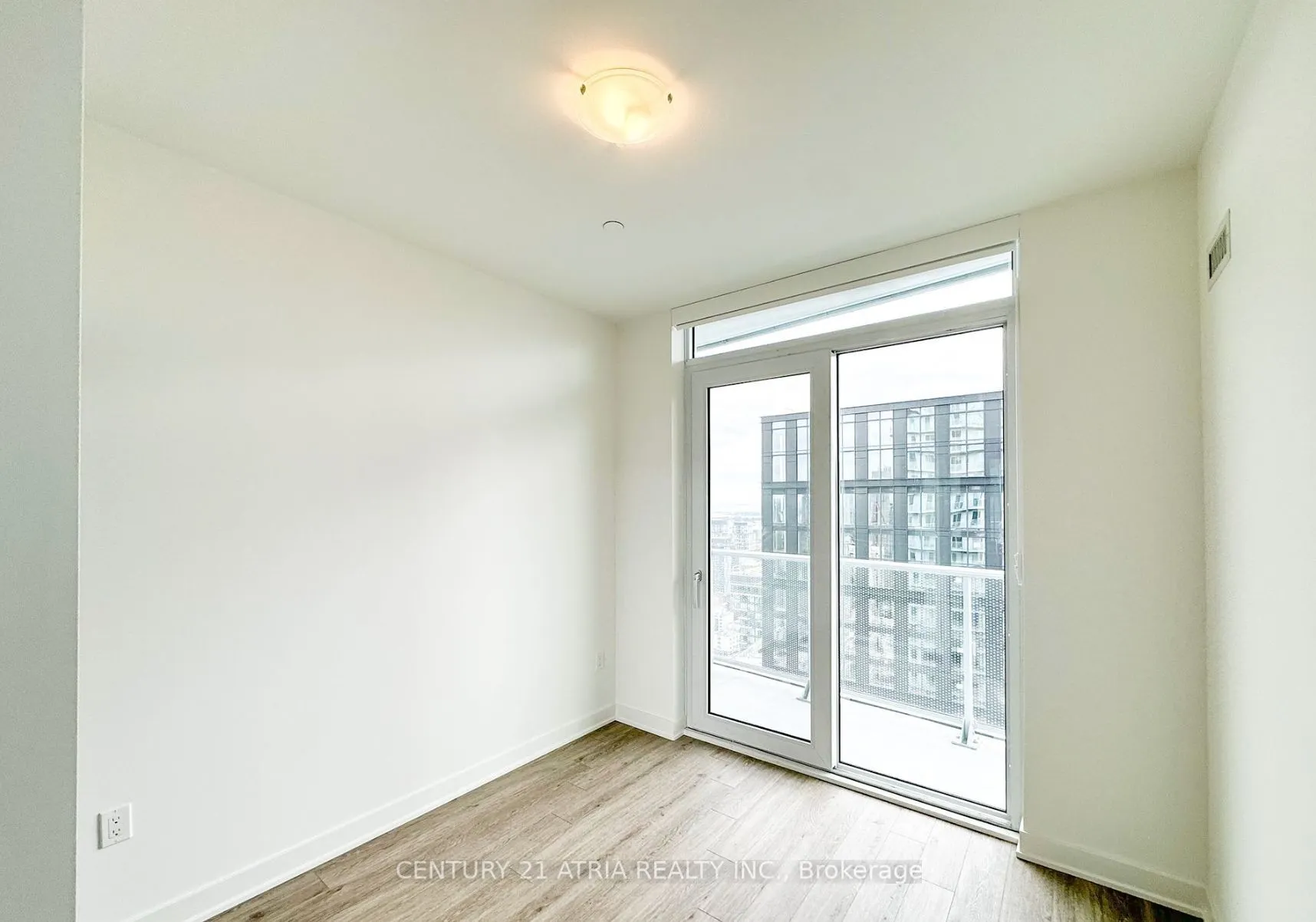 100 Dalhousie Street #3710