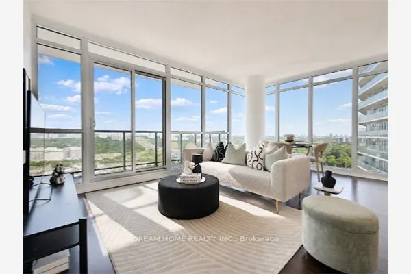 121 Mcmahon Drive #2608