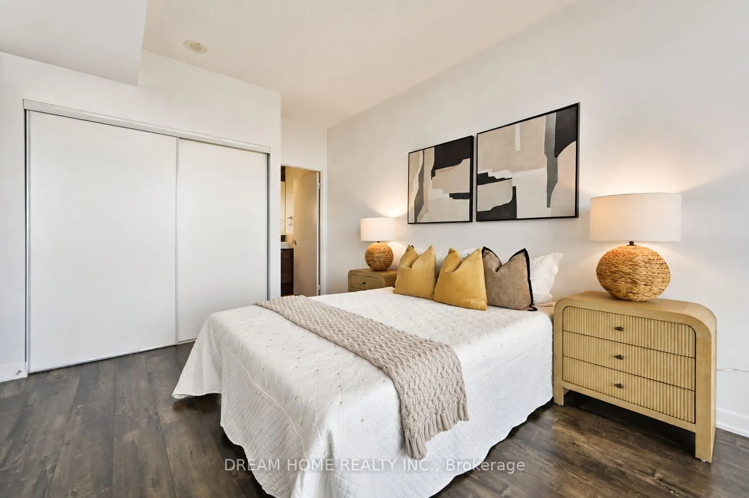 121 Mcmahon Drive #2608