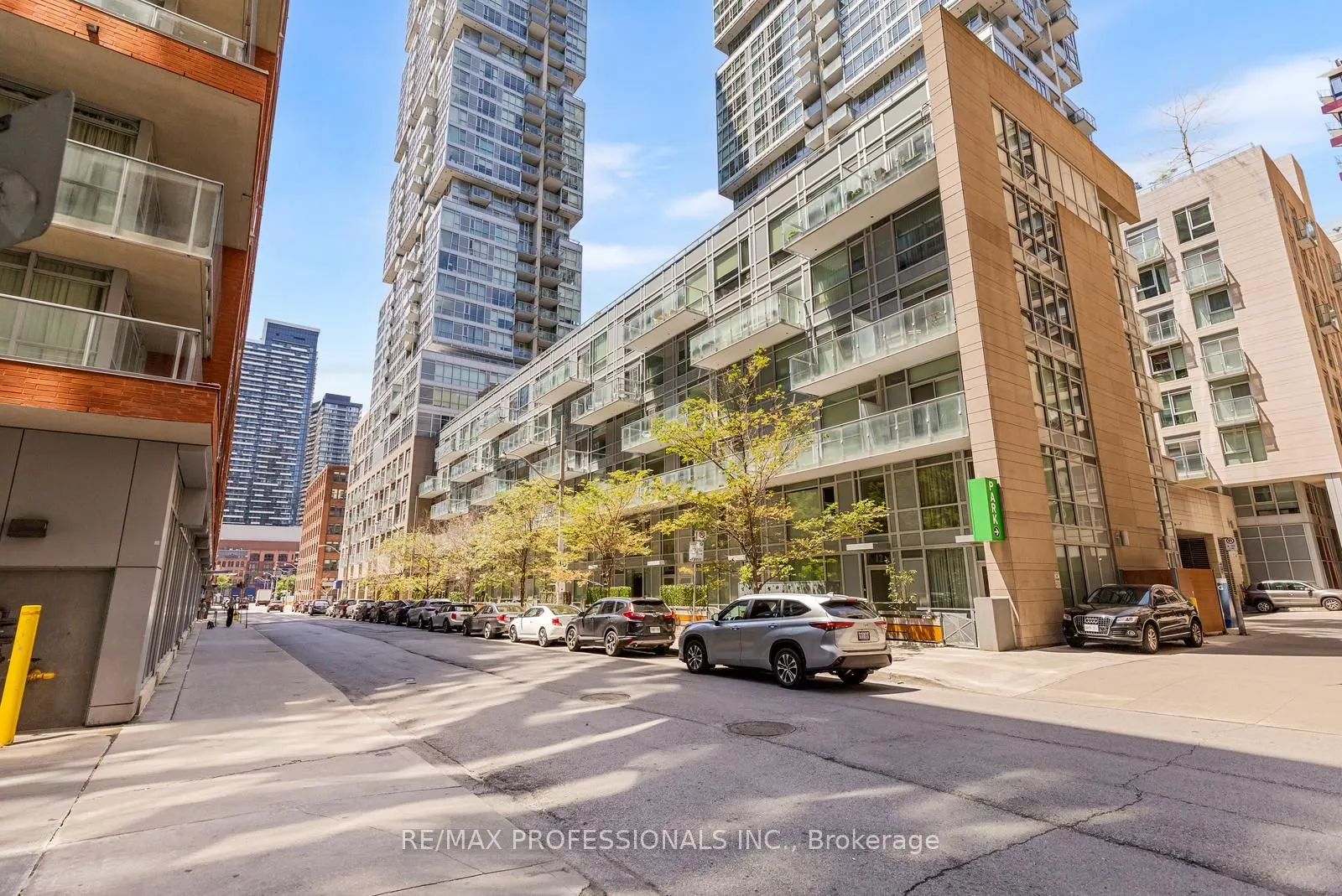 30 Nelson Street #325