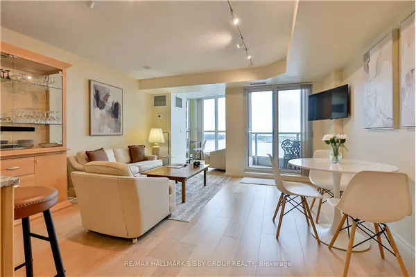 208 Queens Quay W #1911