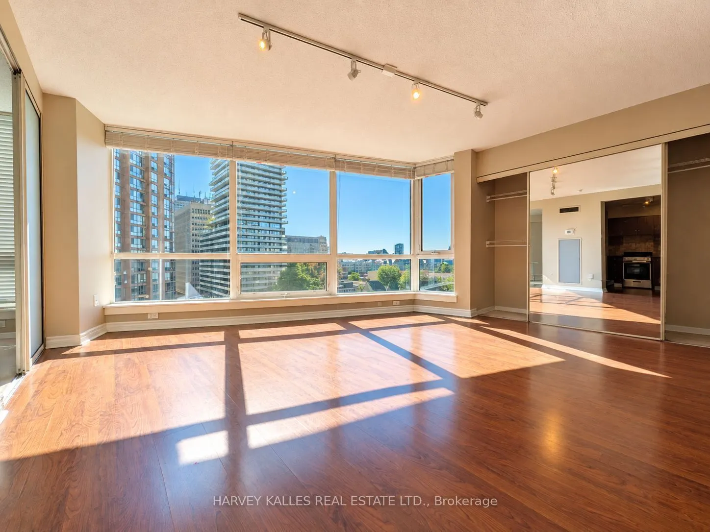 1055 Bay Street #1010
