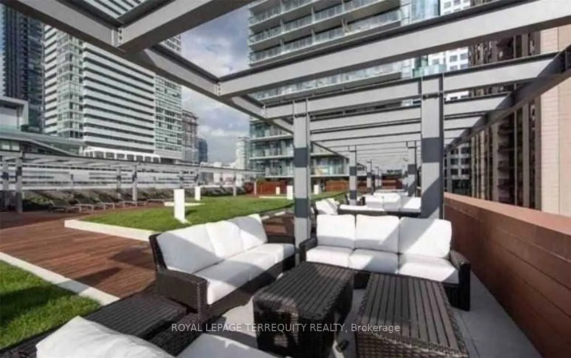 8 Mercer Street #3101