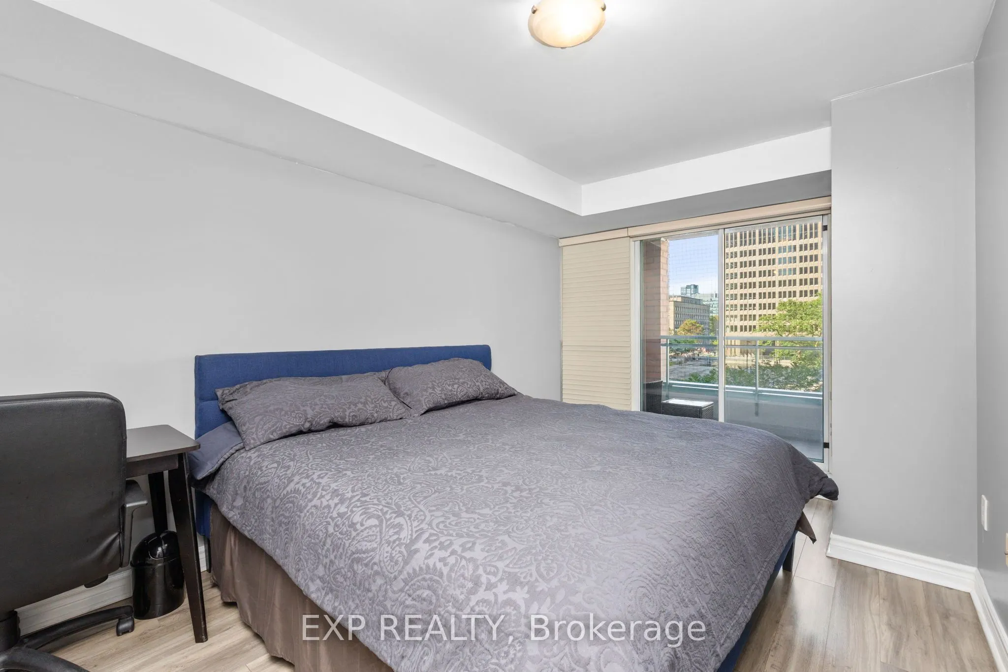 889 Bay Street #409