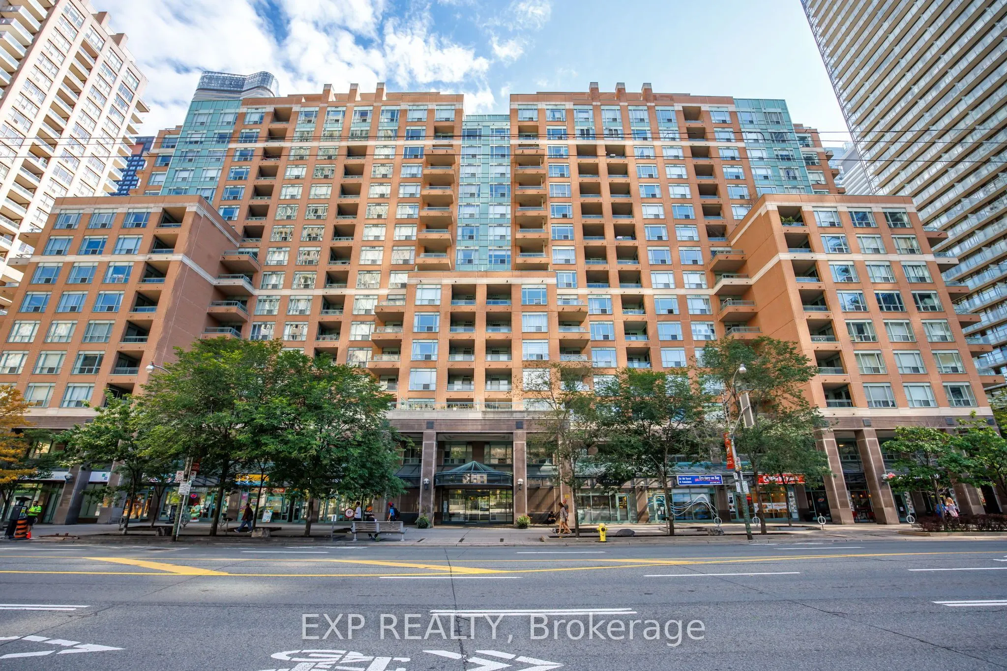 889 Bay Street #409