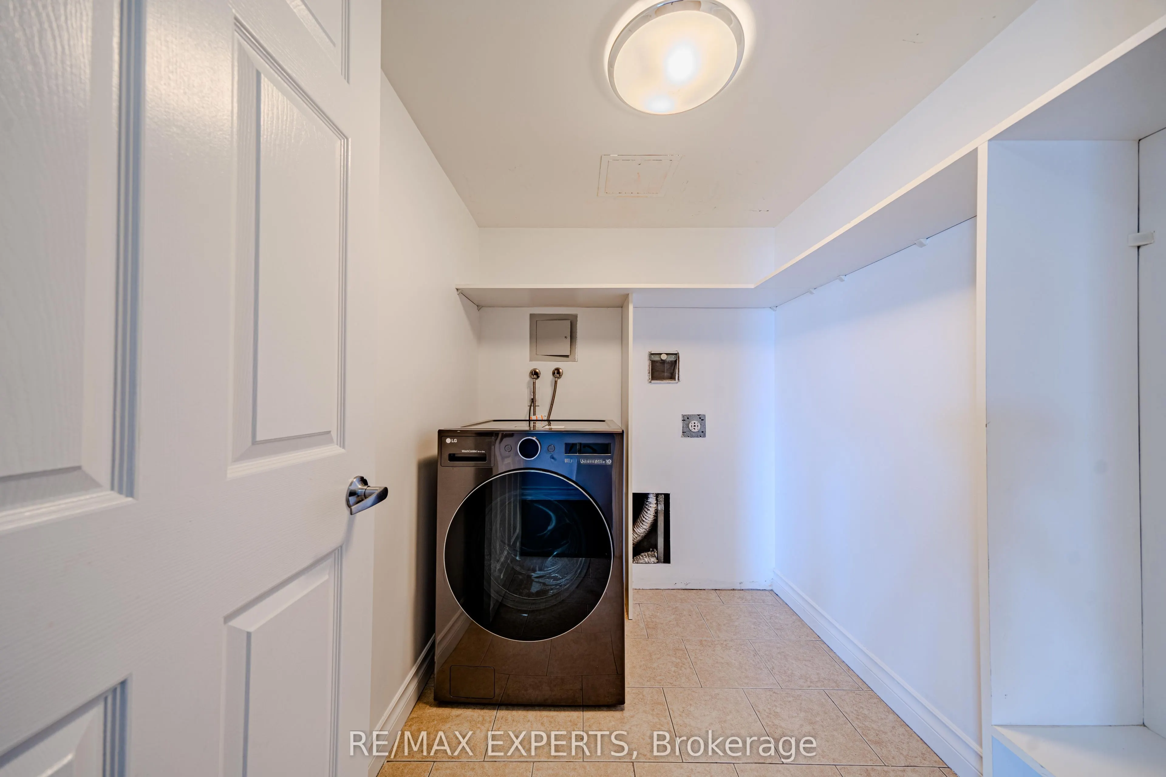 215 Wynford Drive #802