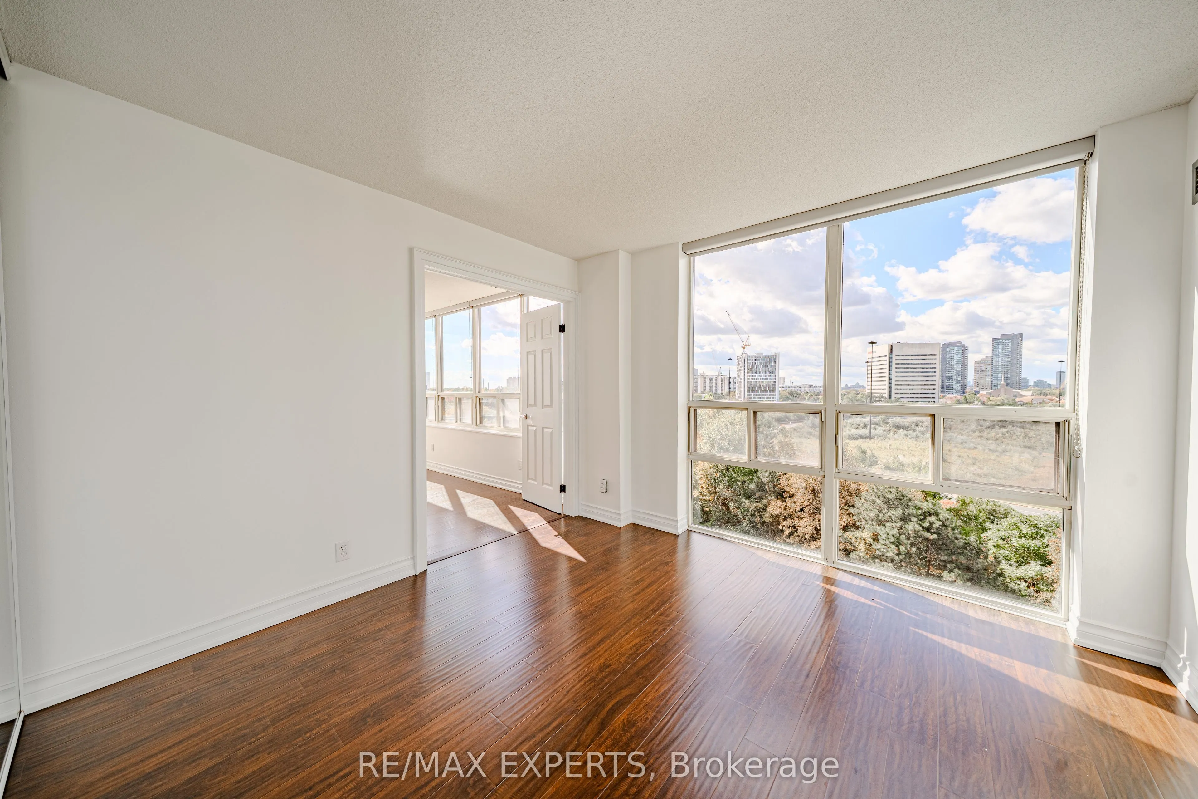 215 Wynford Drive #802