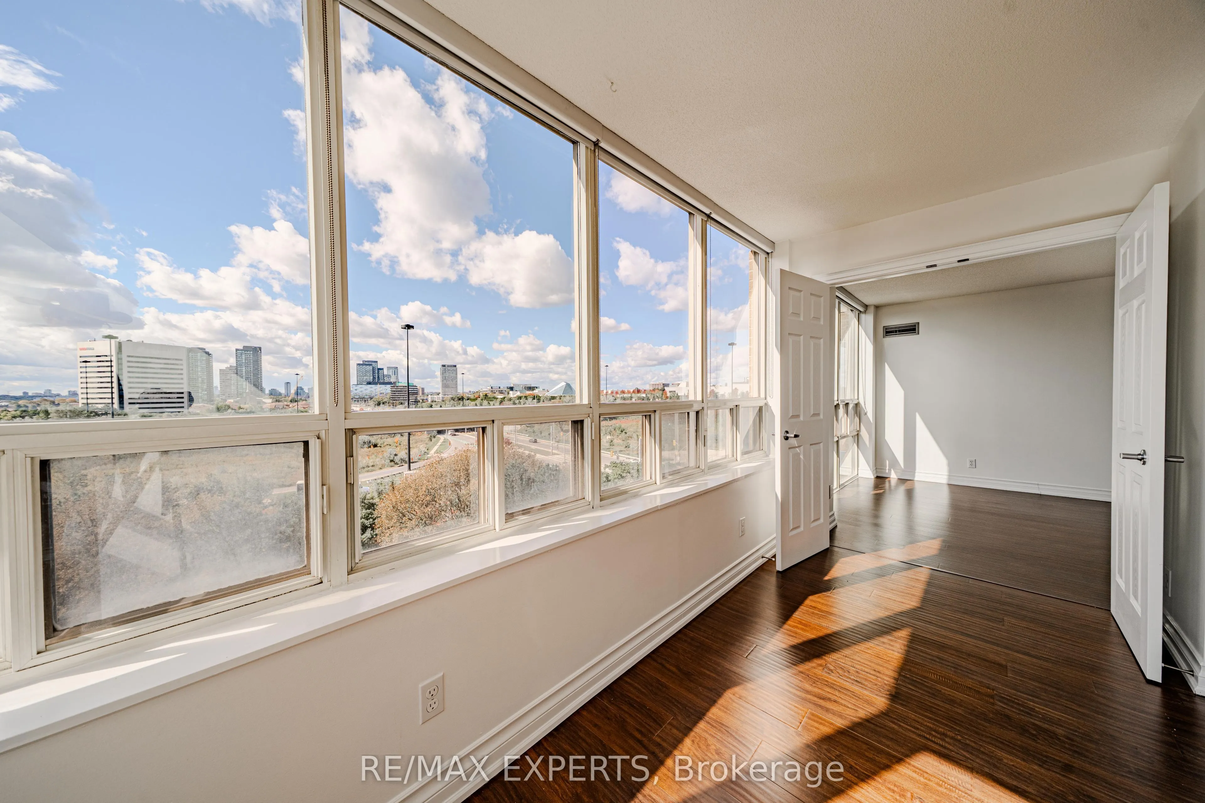 215 Wynford Drive #802