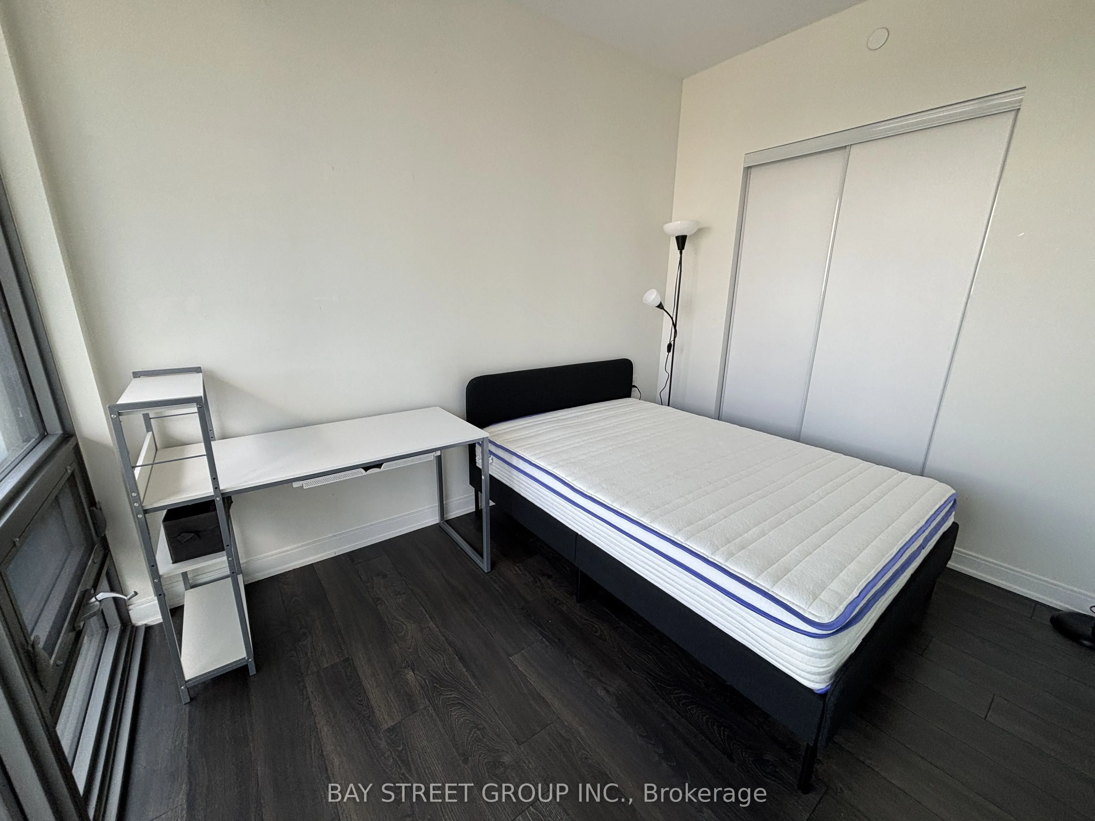 50 Charles Street E #2710