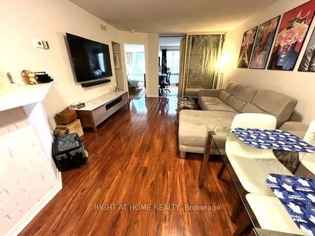 1001 Bay Street #2111