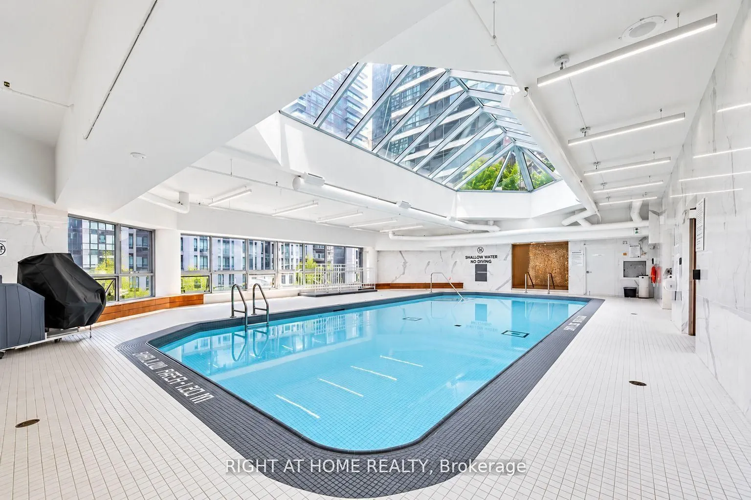 1001 Bay Street #2111
