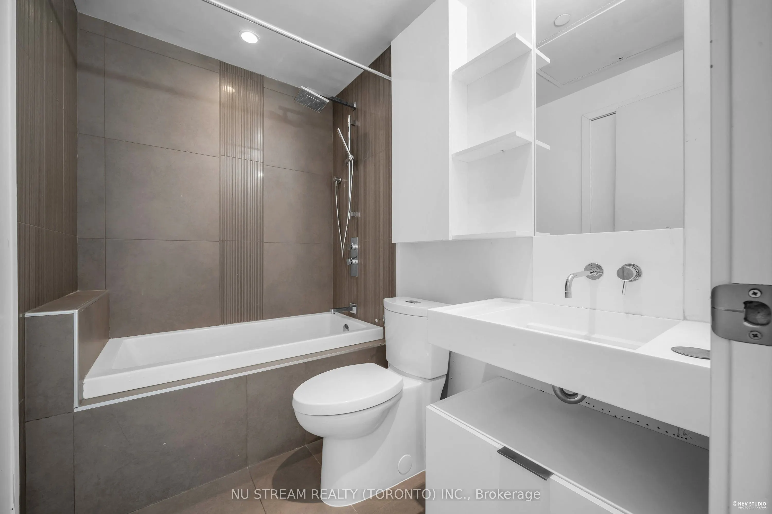 5 St Joseph Street #4806