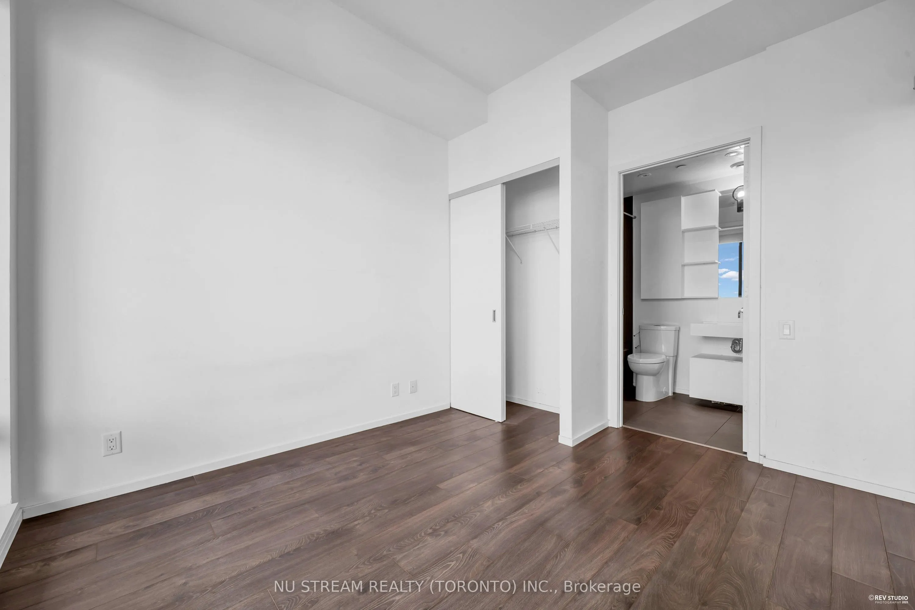 5 St Joseph Street #4806