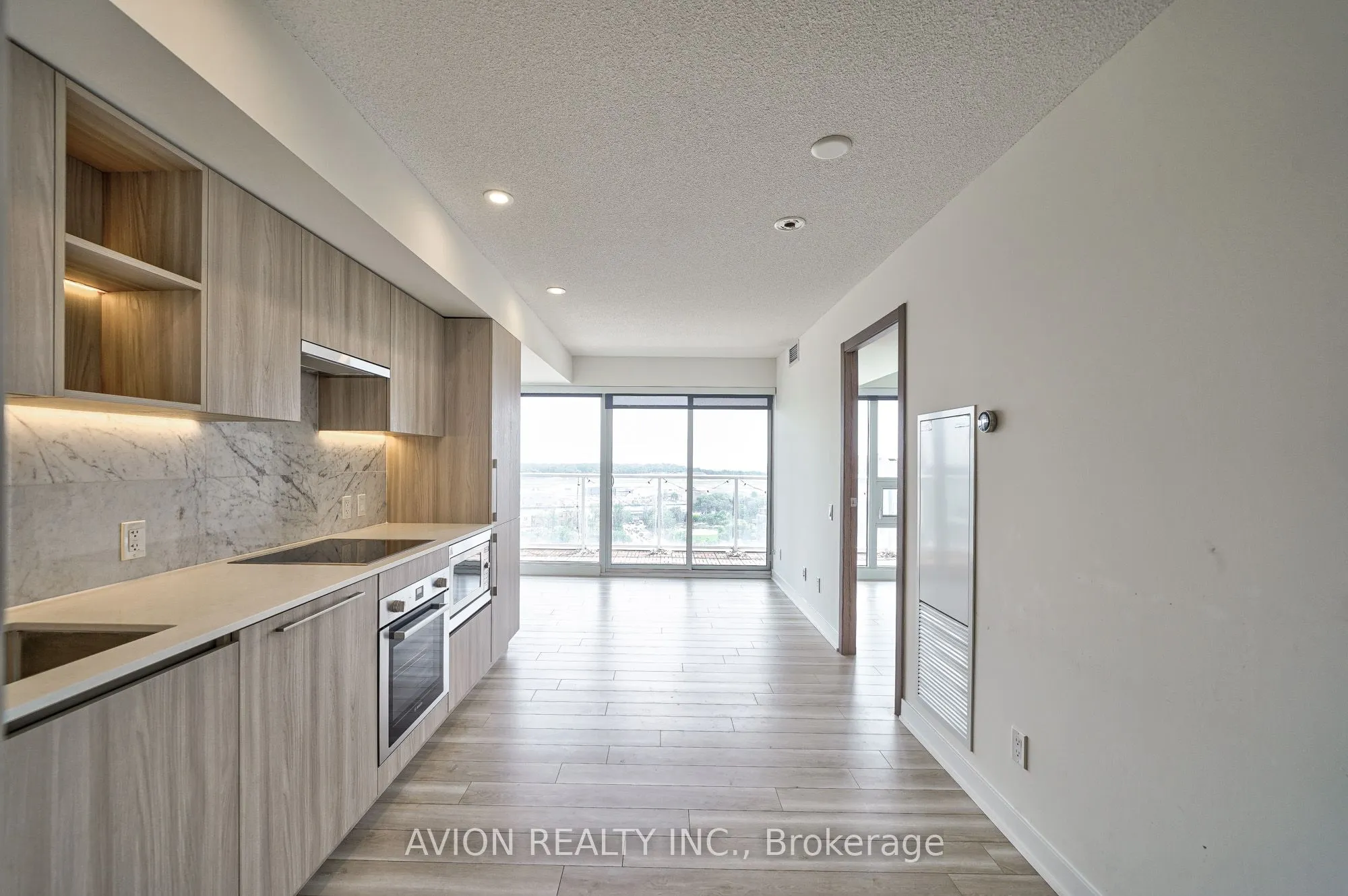17 Bathurst Street #1916