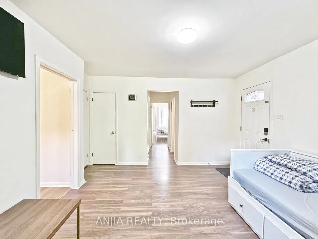 159 Cocksfield Avenue #1st FL
