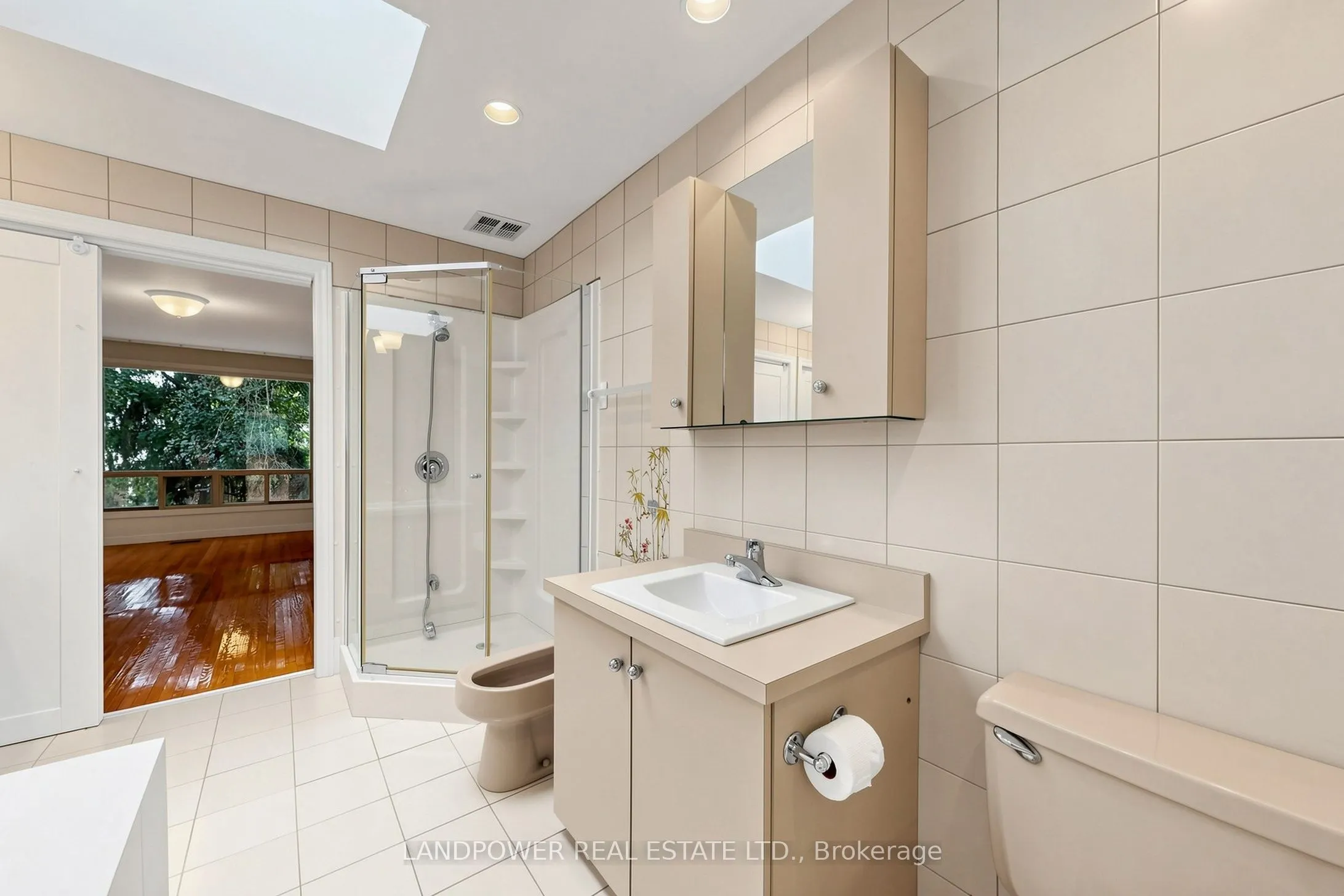 51 BESTVIEW Drive