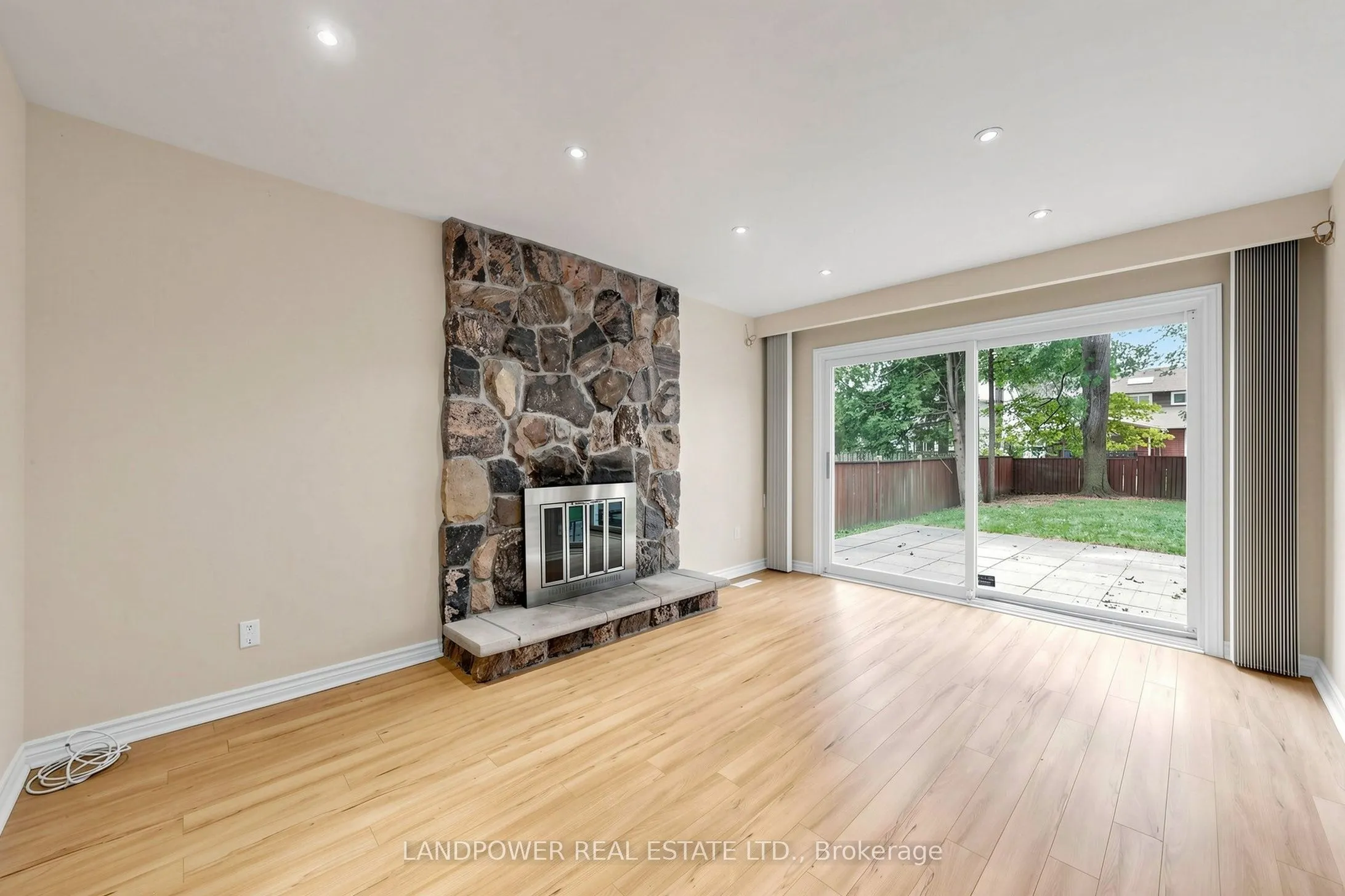 51 BESTVIEW Drive
