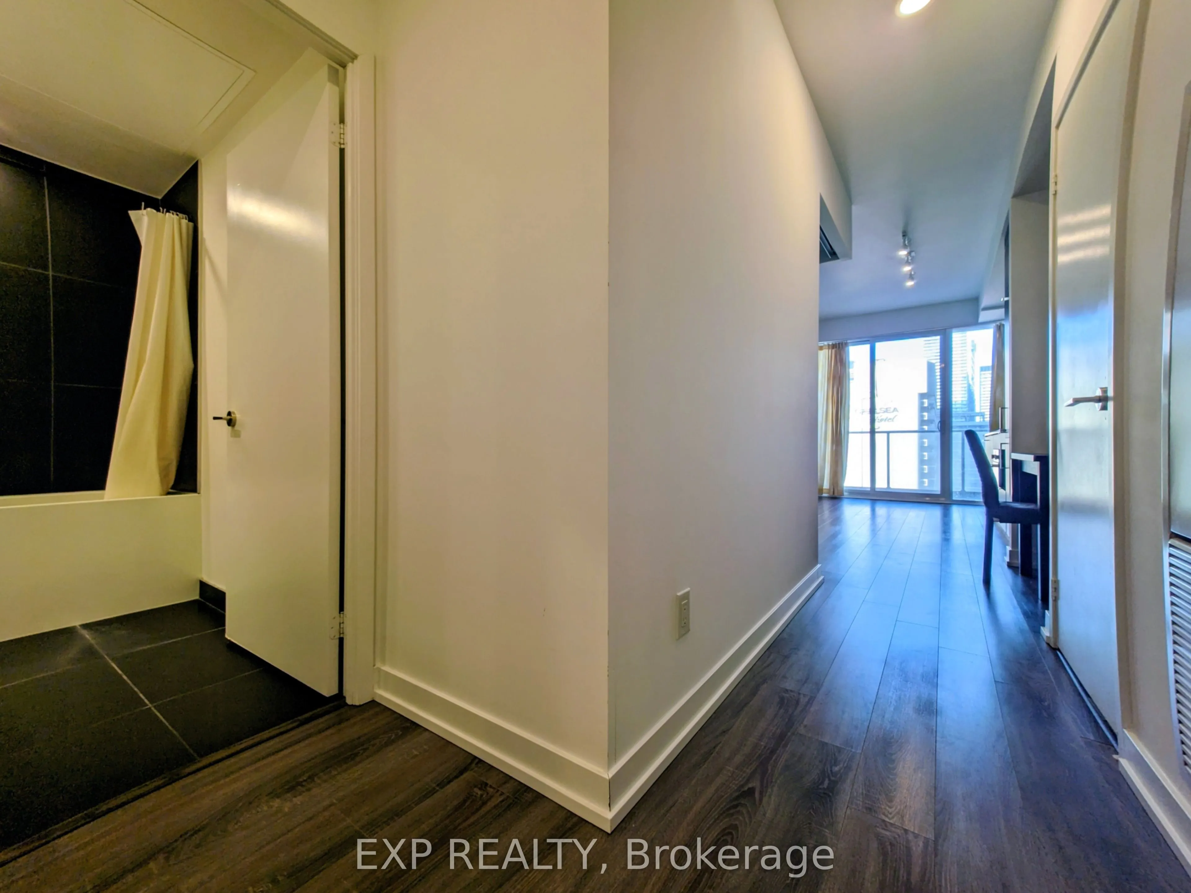 20 Edward Street #1821