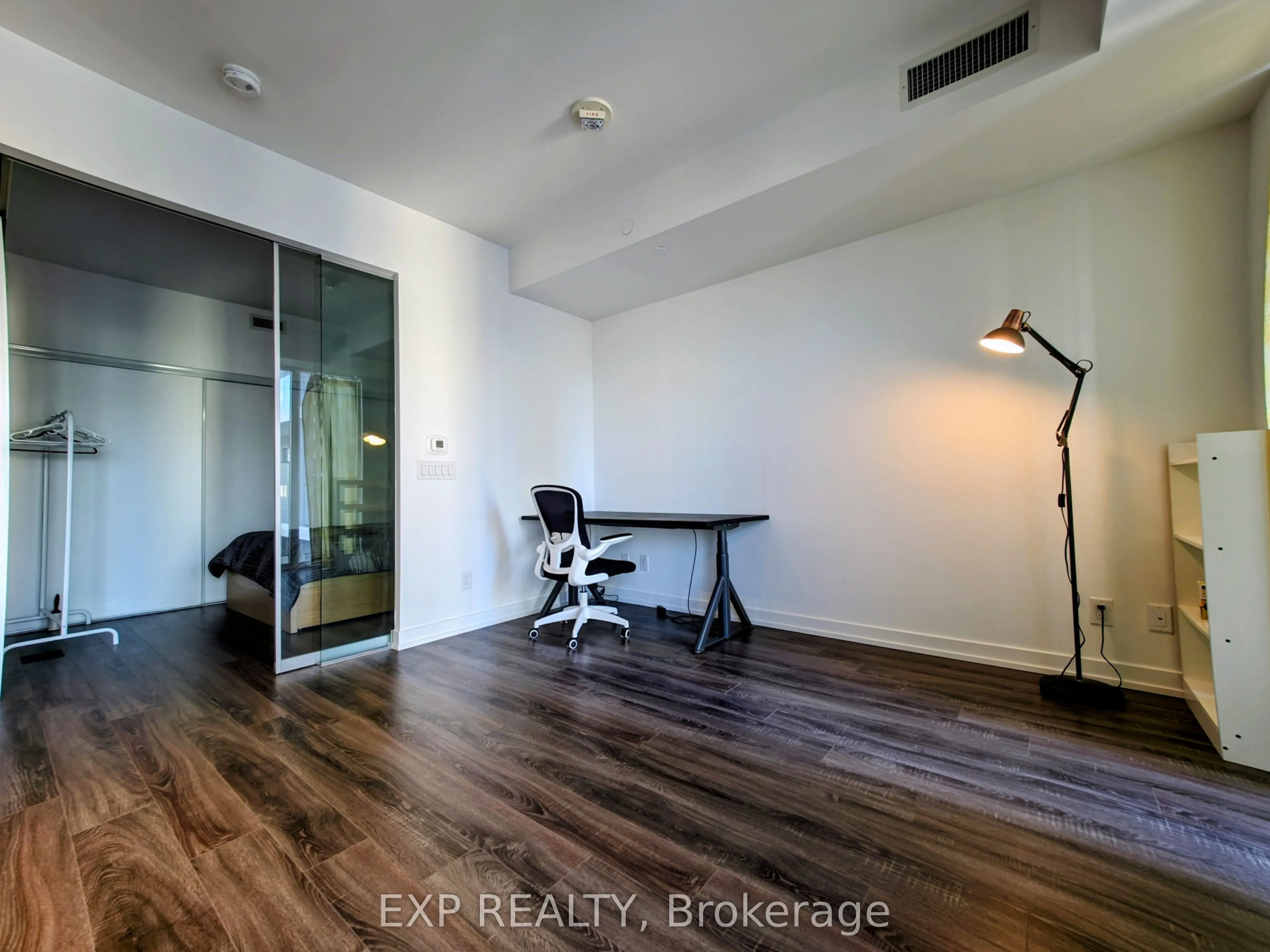 20 Edward Street #1821
