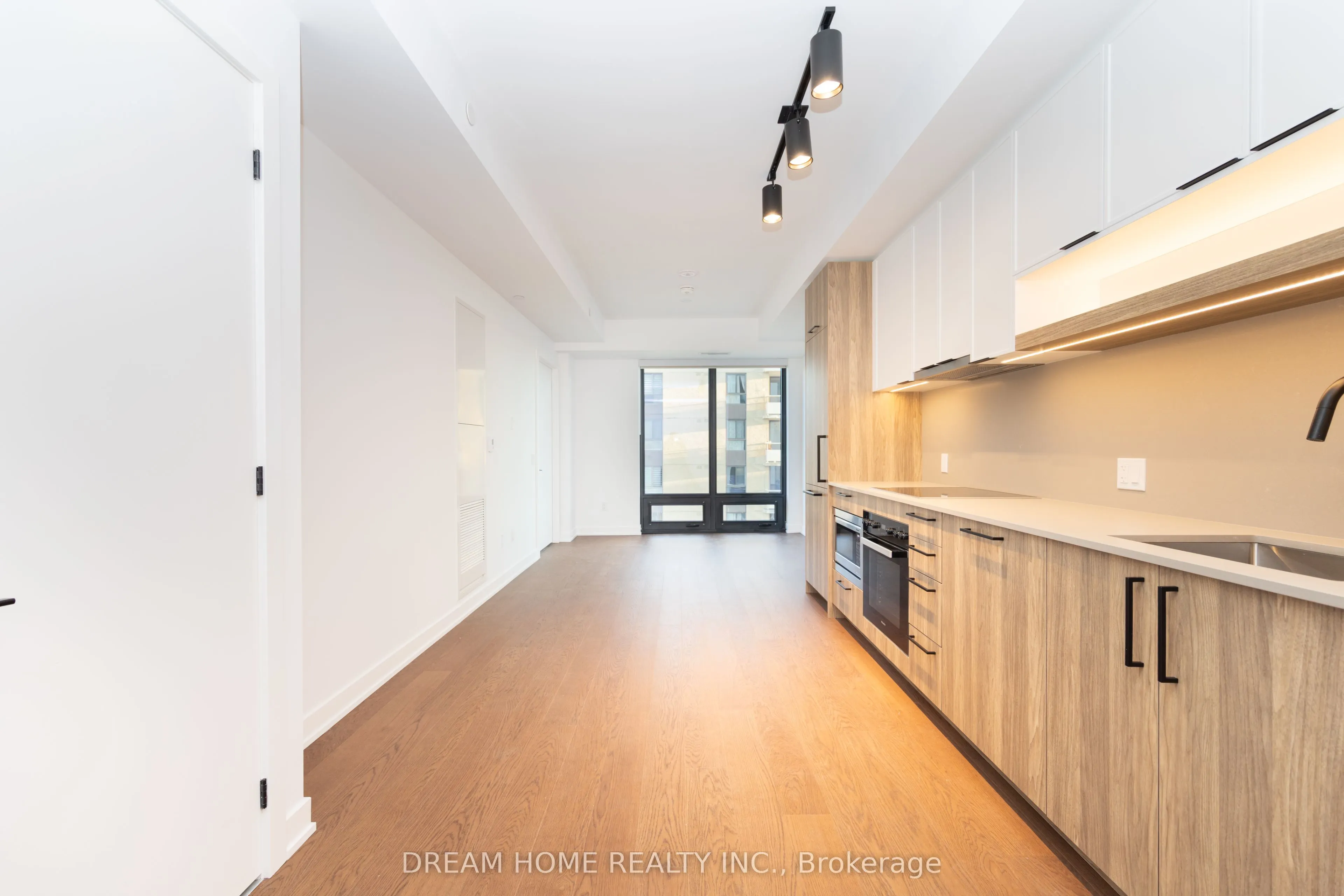 91 Montclair Avenue #2002