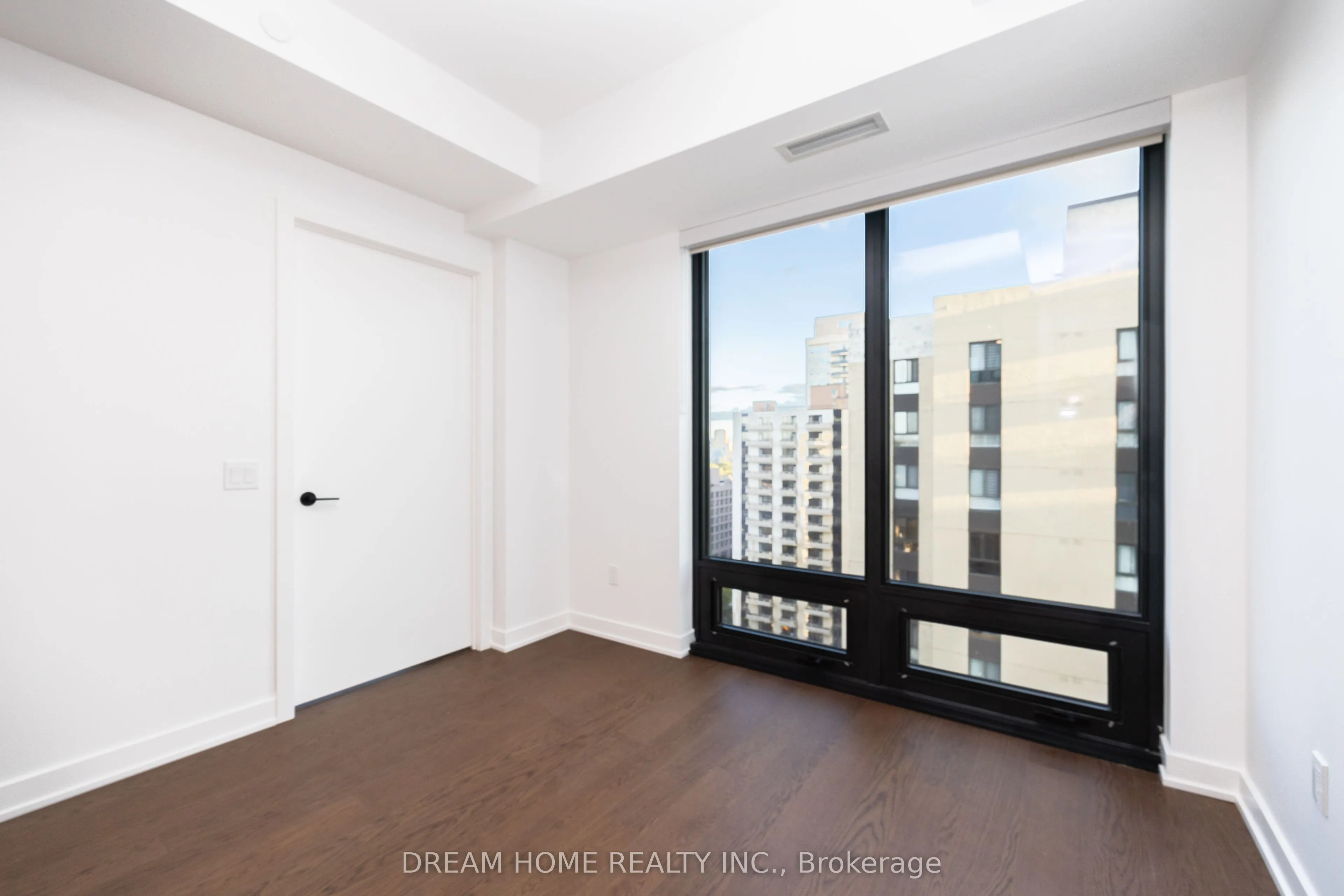 91 Montclair Avenue #2002