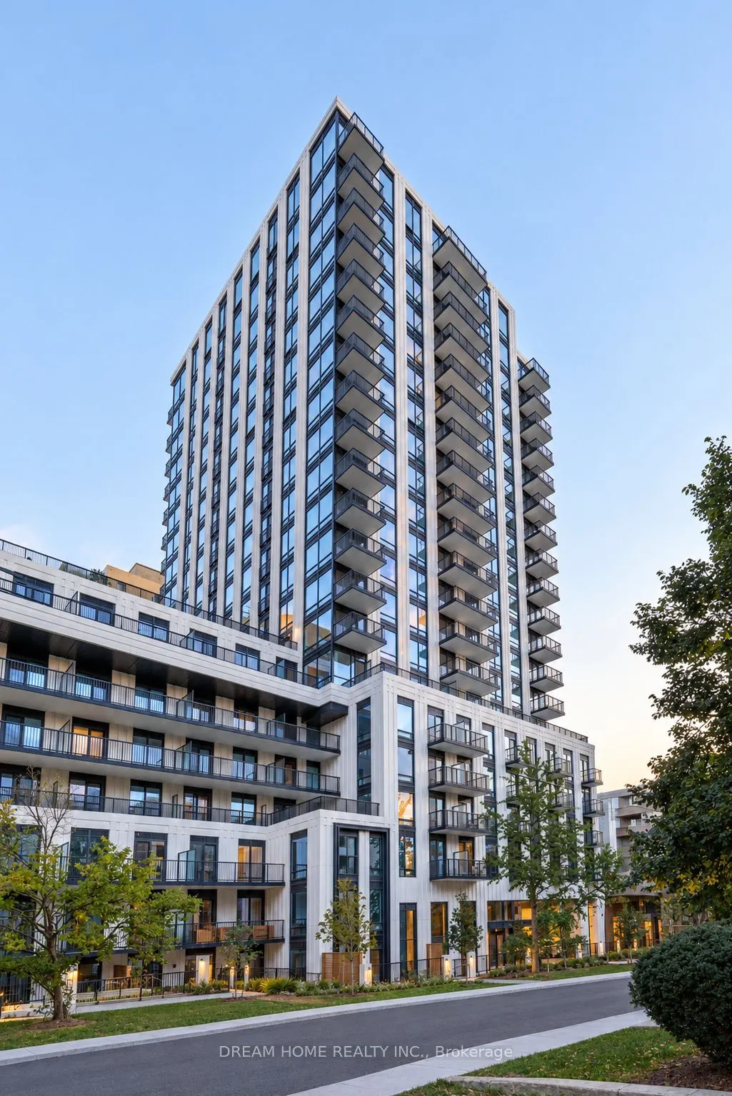 91 Montclair Avenue #2002