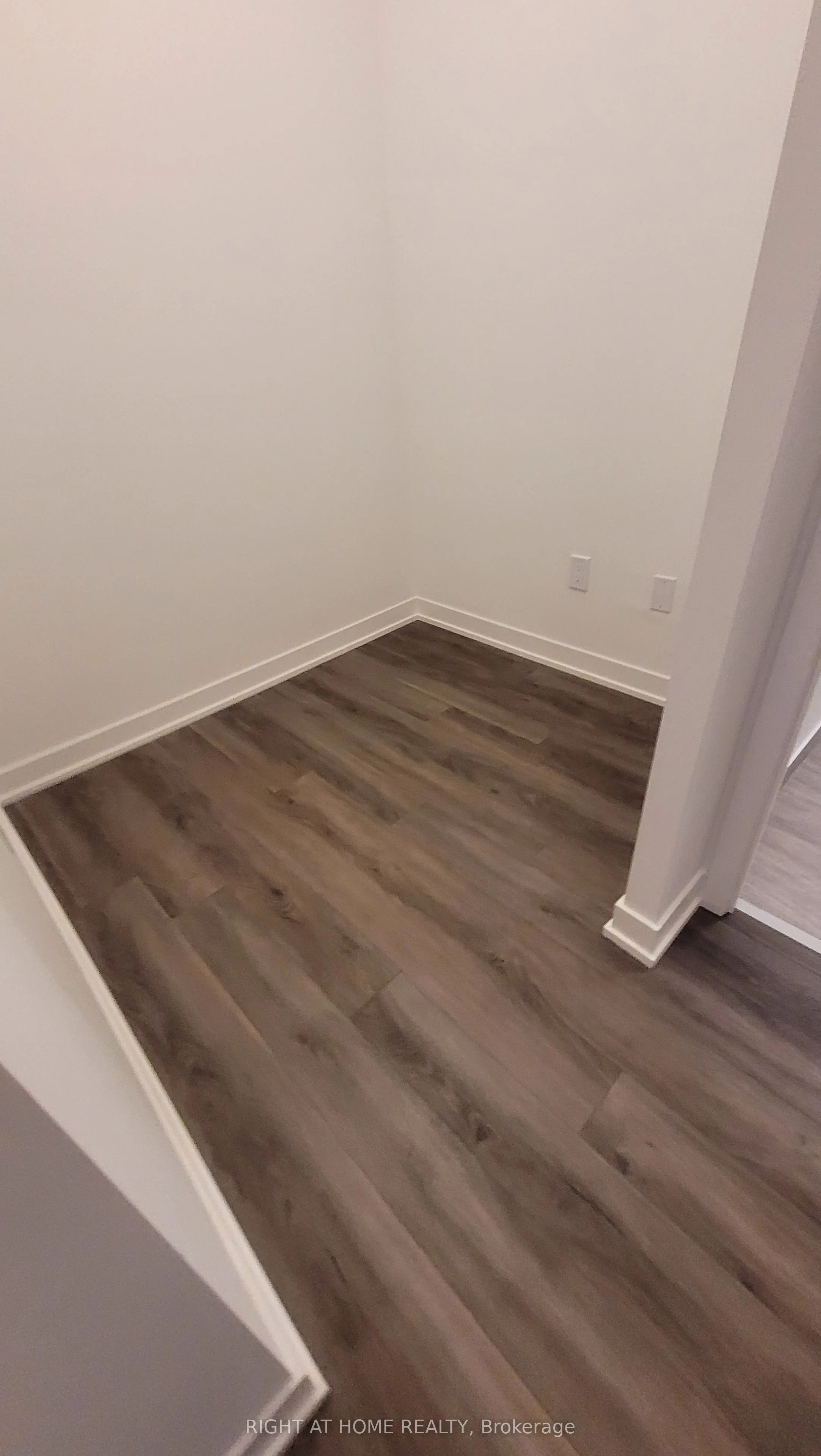 500 Wilson Avenue #809