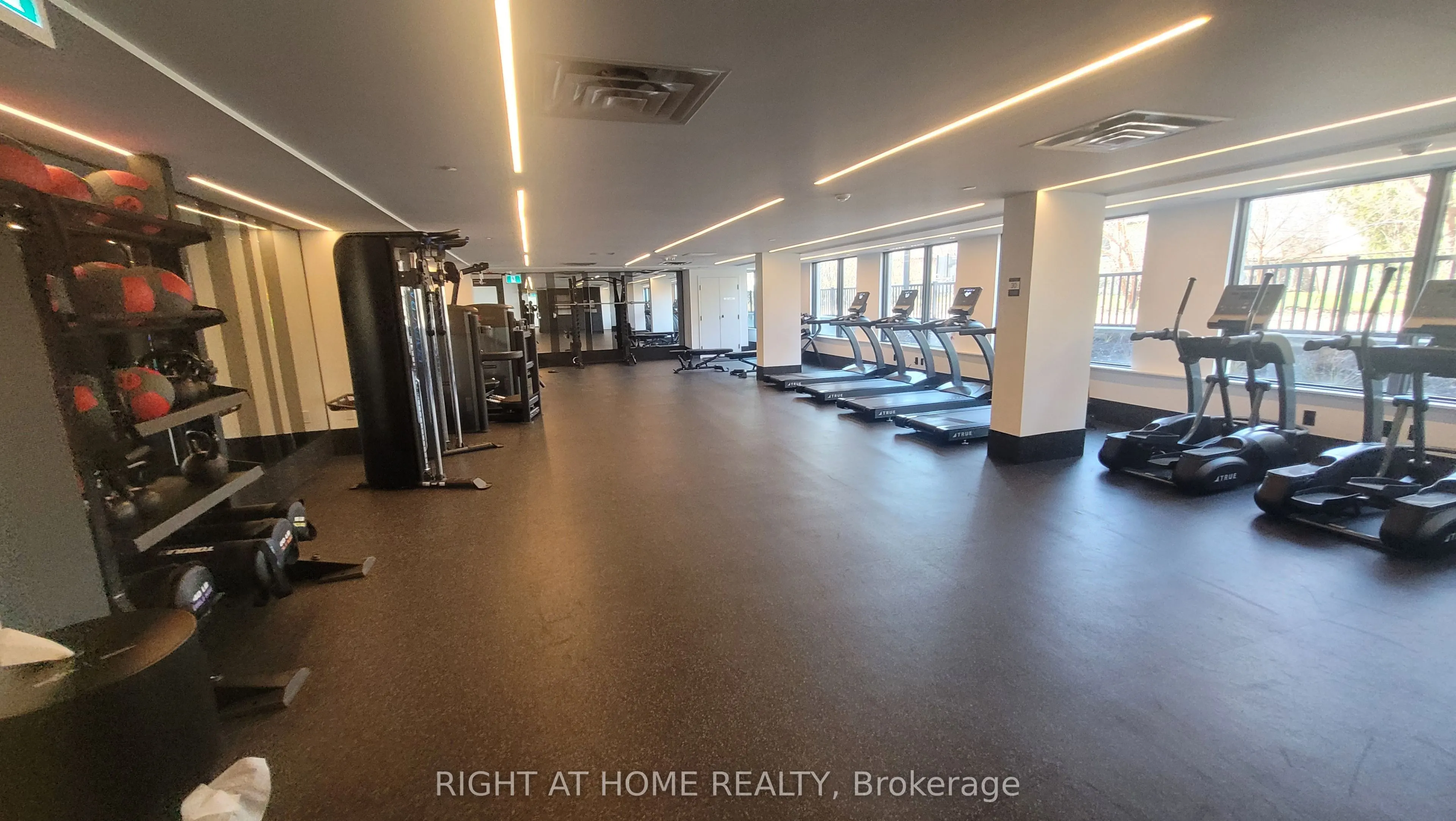 500 Wilson Avenue #809