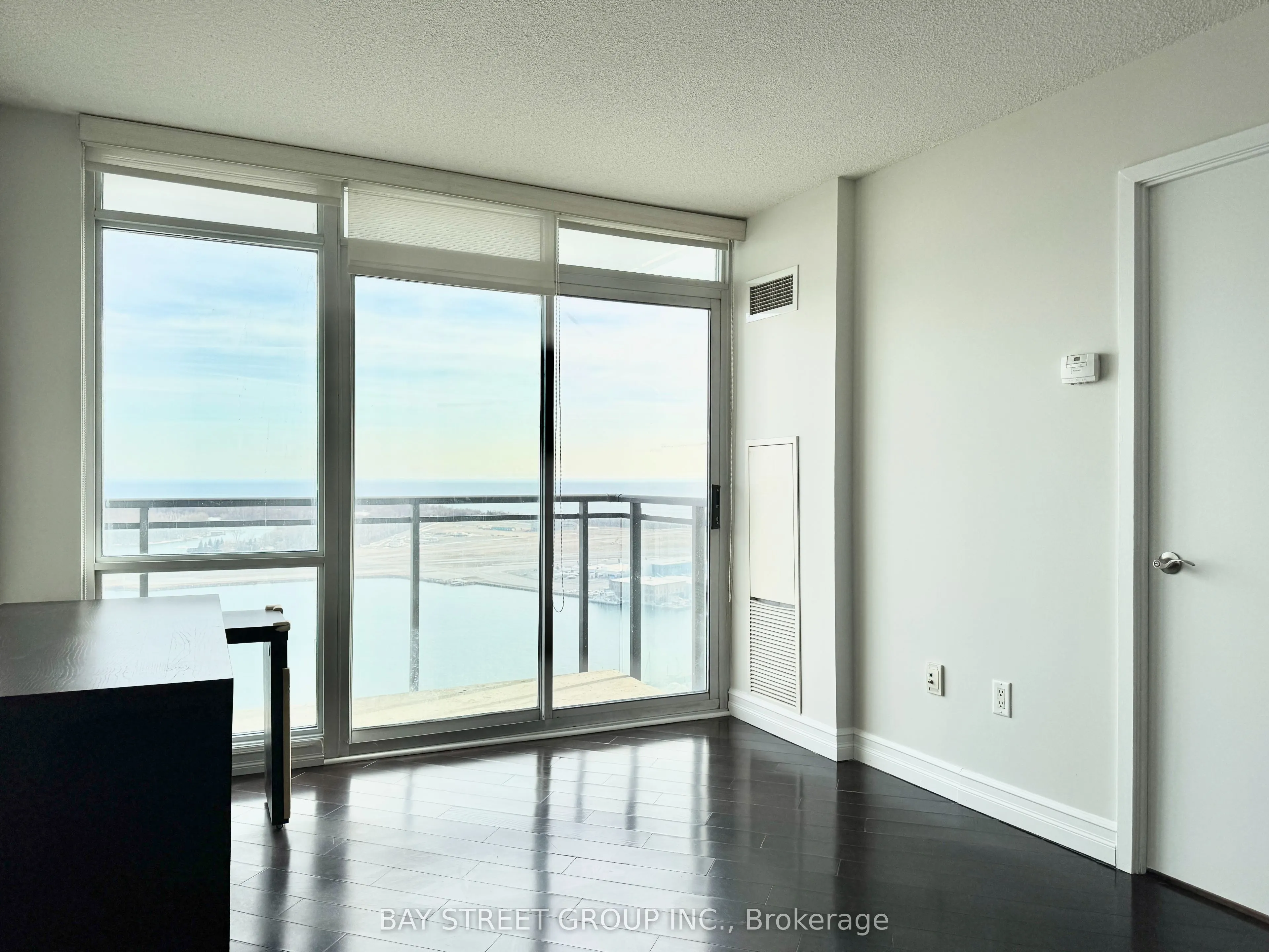 11 Brunel Court #3912