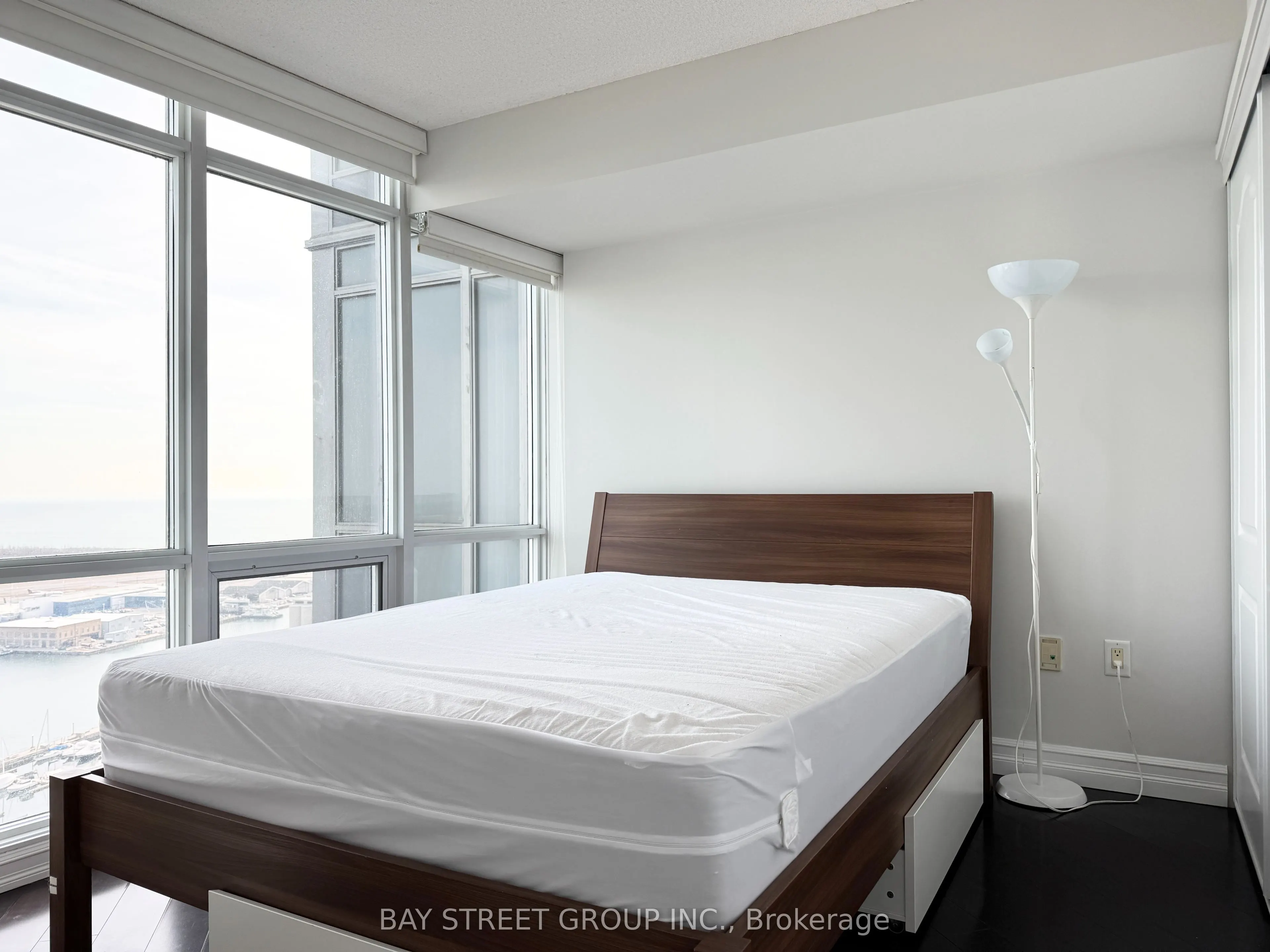 11 Brunel Court #3912