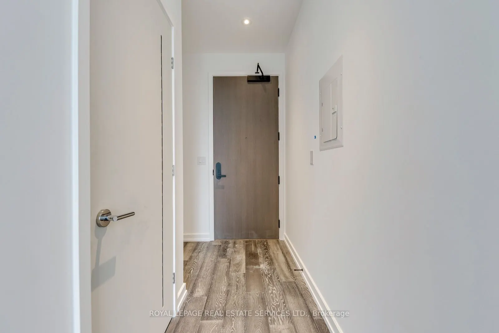 1315 Bay Street #806
