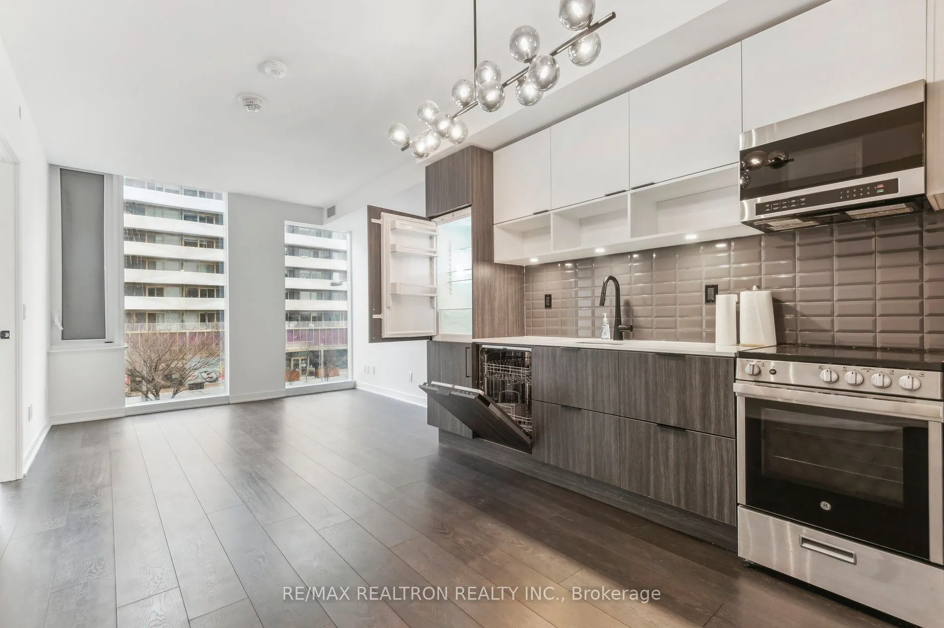 35 Rolling Mills Road #N369