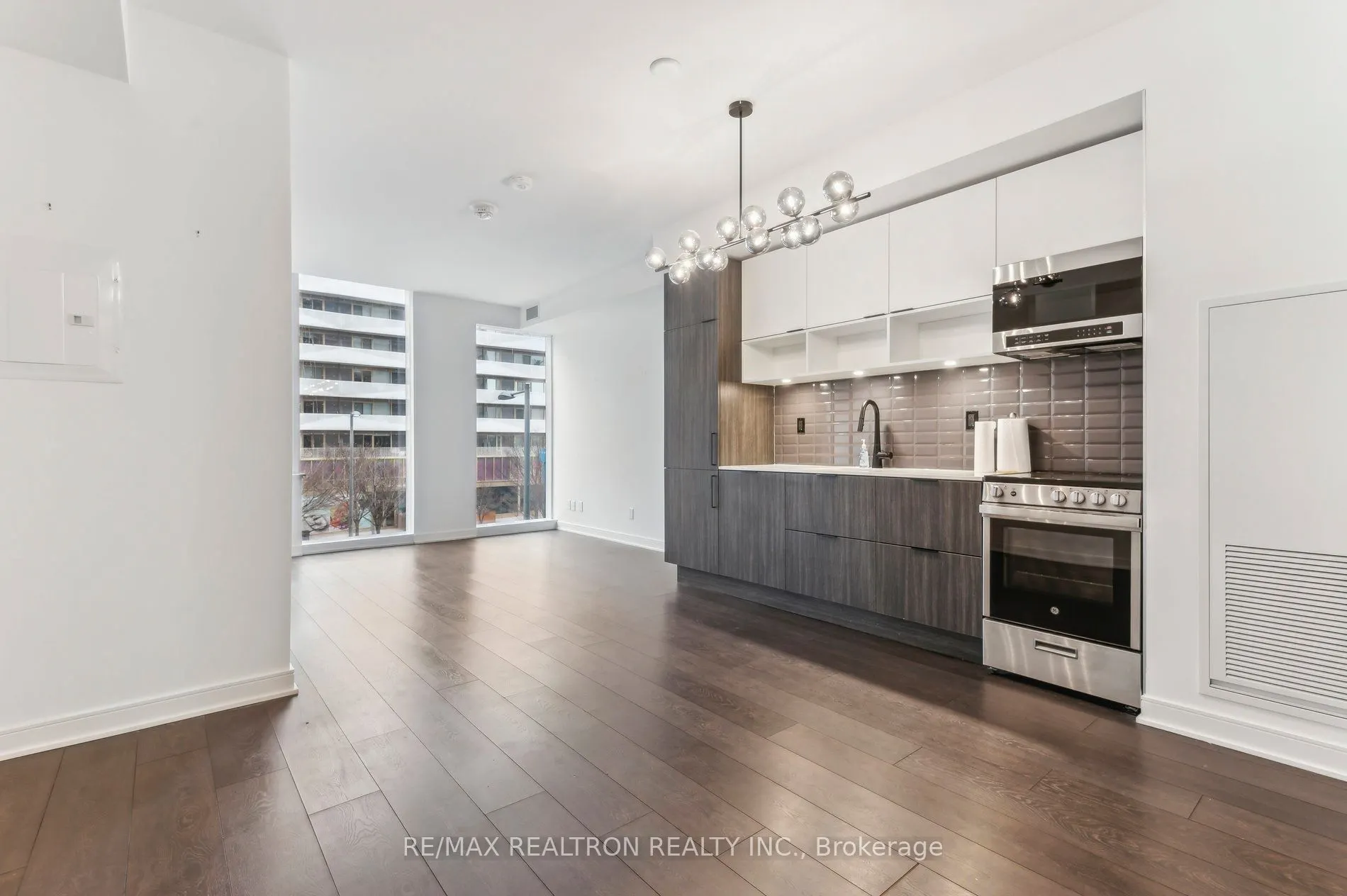 35 Rolling Mills Road #N369
