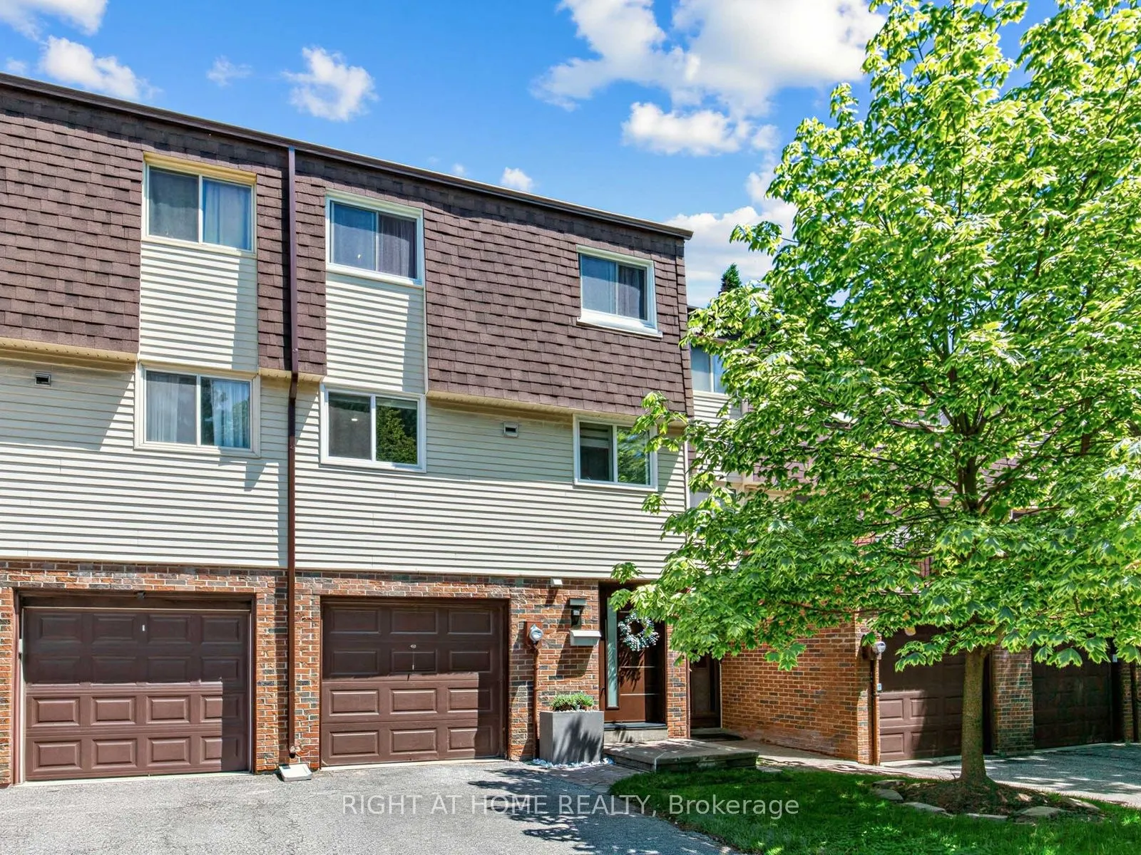 100 Jenny Wren Way #139