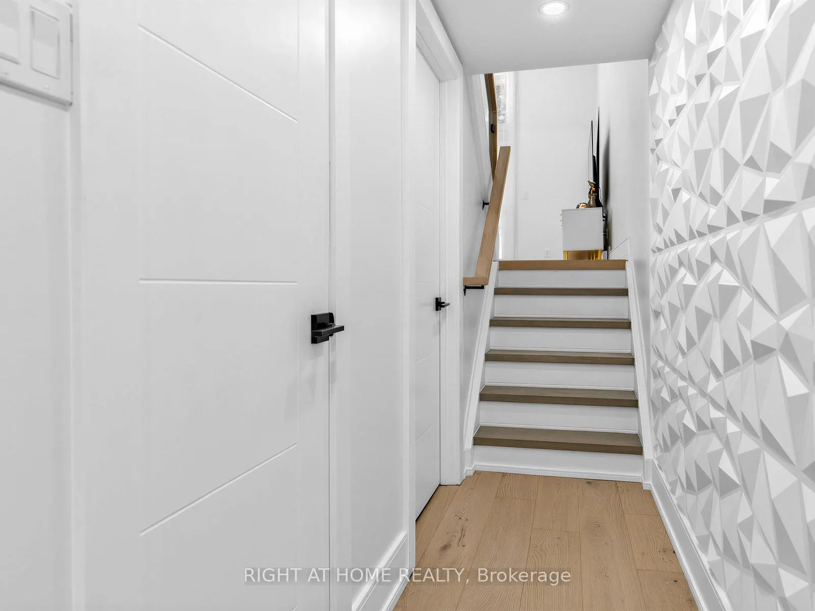100 Jenny Wren Way #139