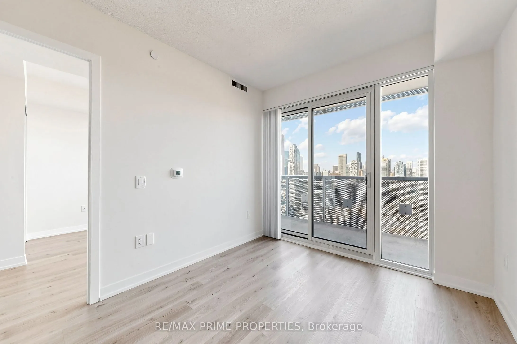 138 Downes Street #4302