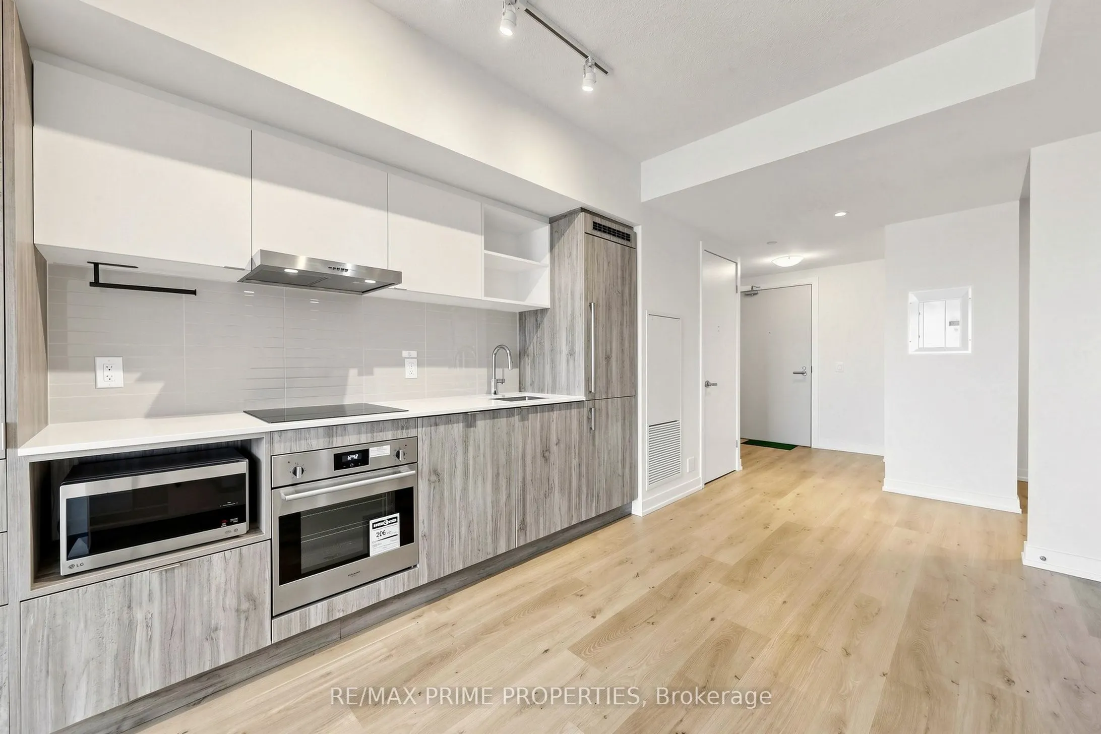 138 Downes Street #4302