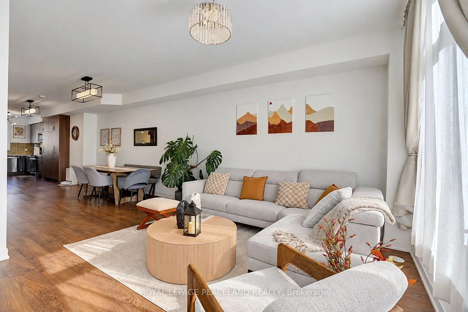 127 Green Gardens Boulevard