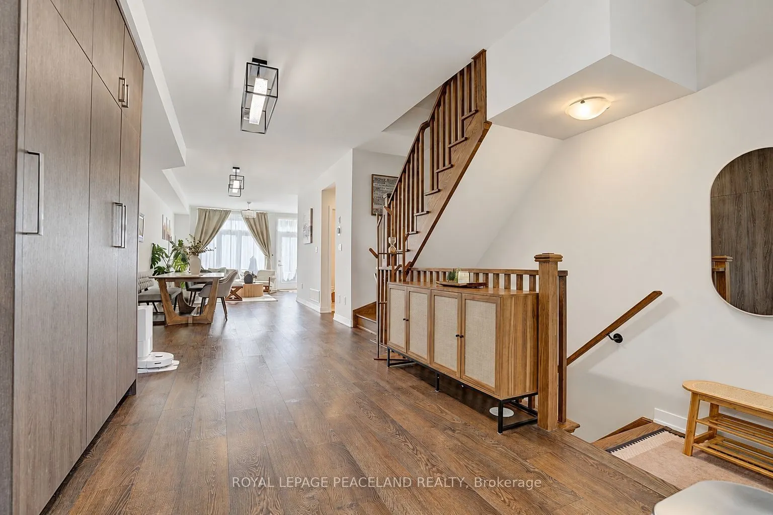 127 Green Gardens Boulevard