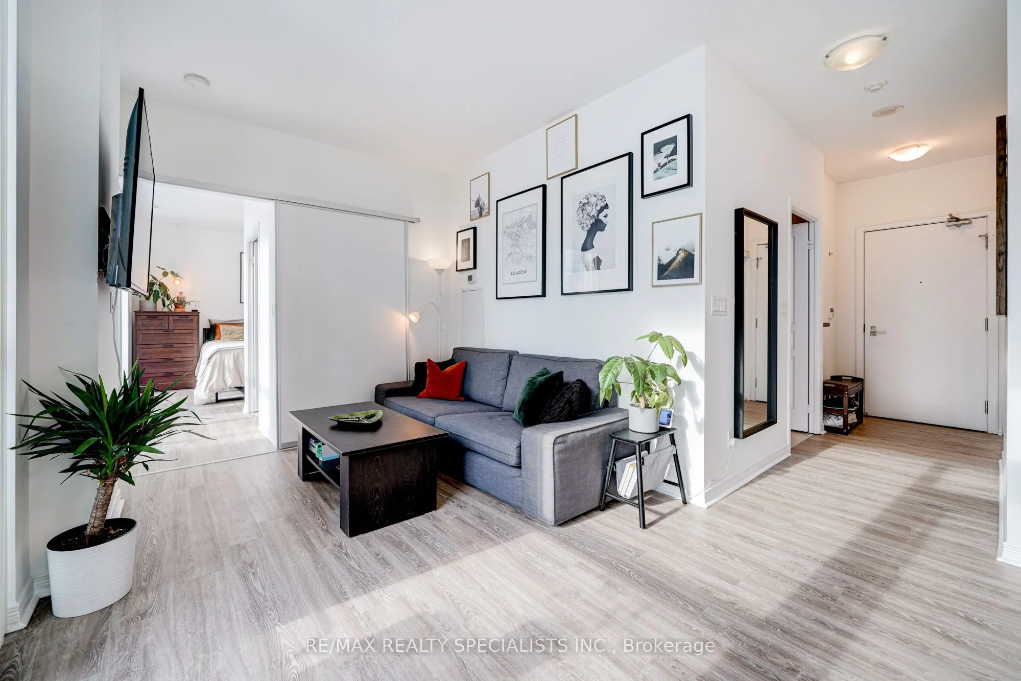 352 Front Street #2305