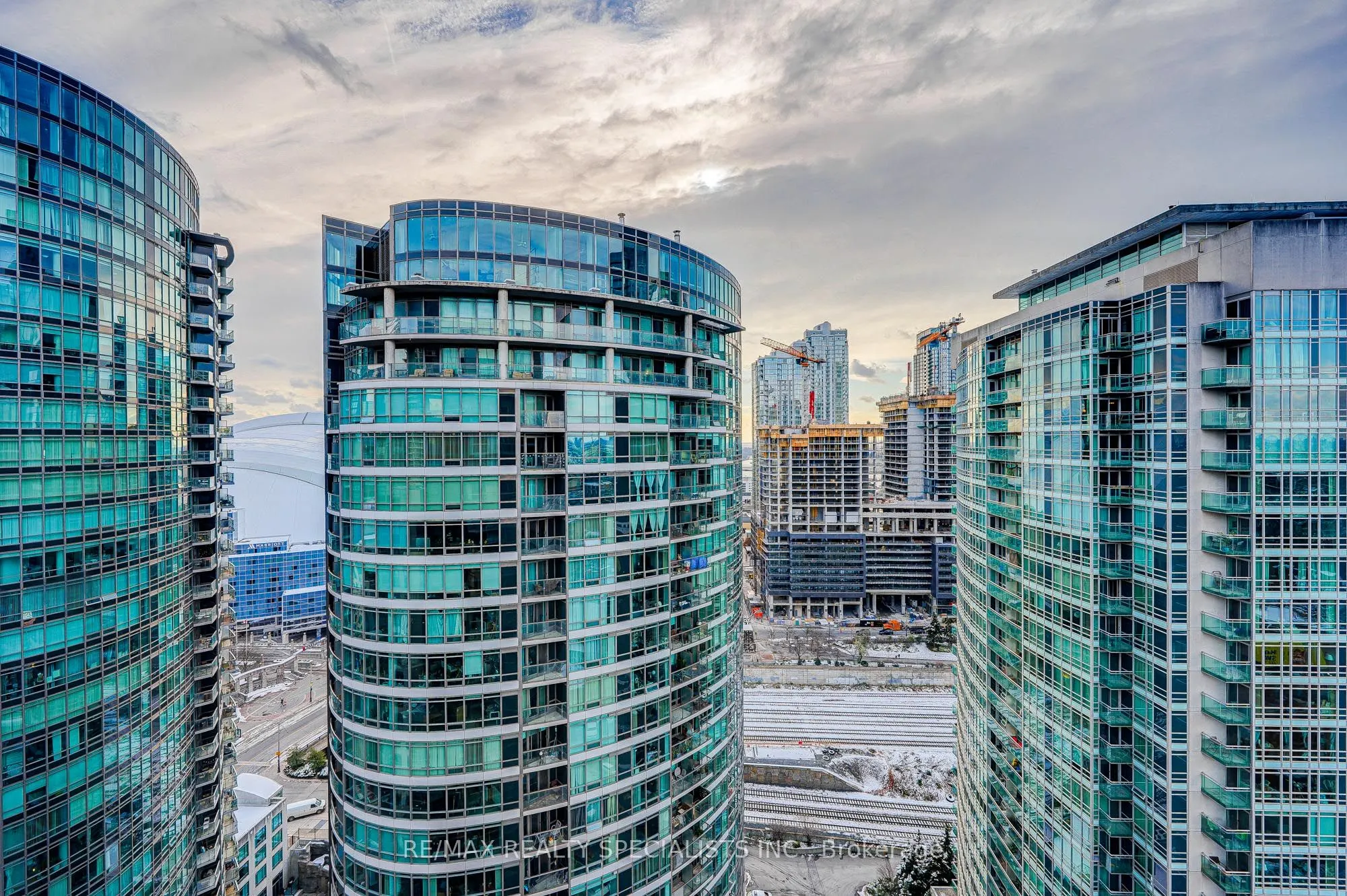 352 Front Street #2305