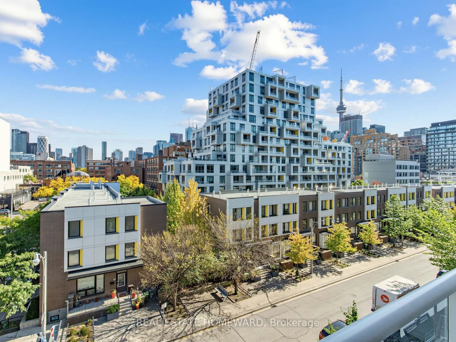 80 Vanauley Street #406